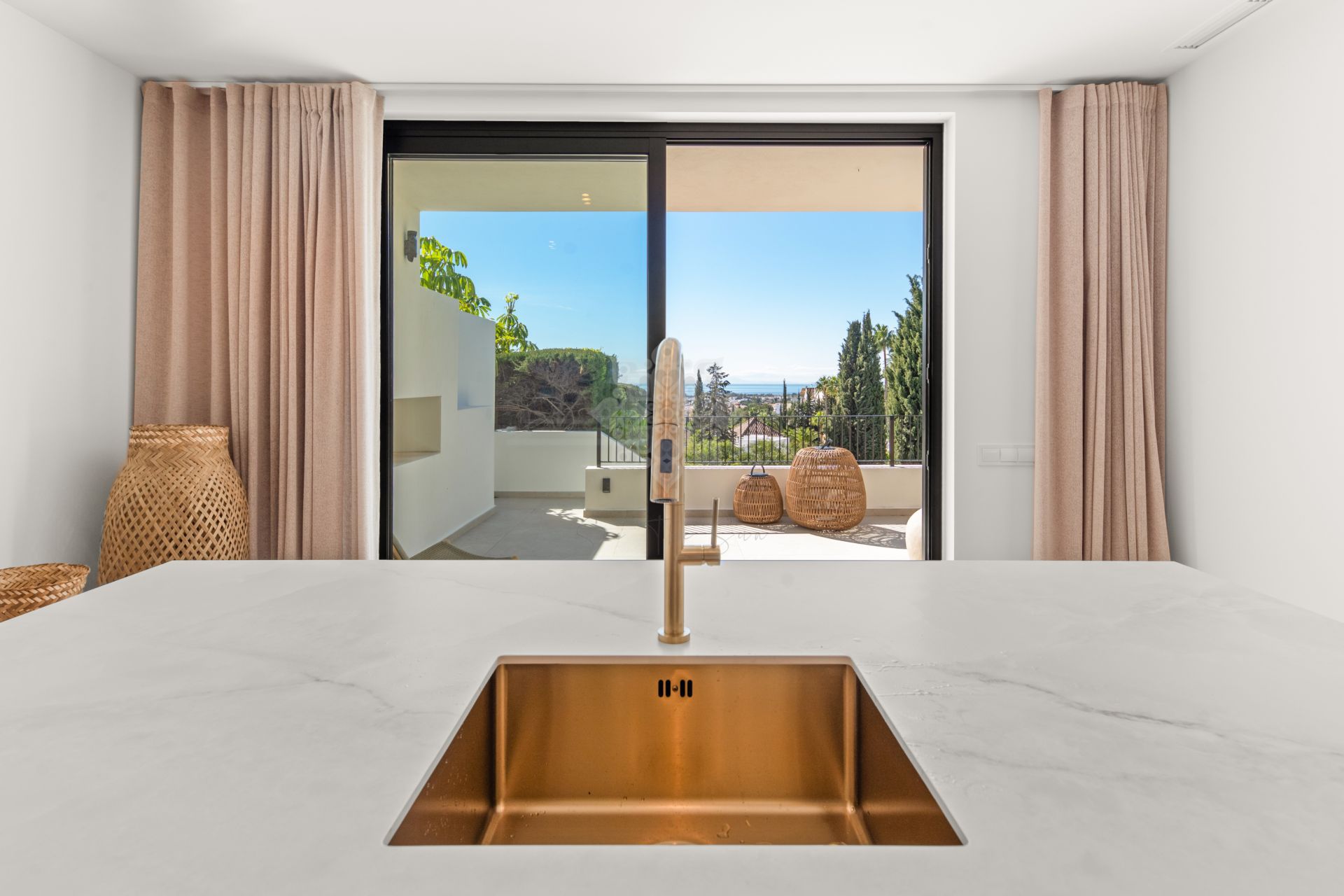 Blizniaki w Altos del Paraiso, Benahavis