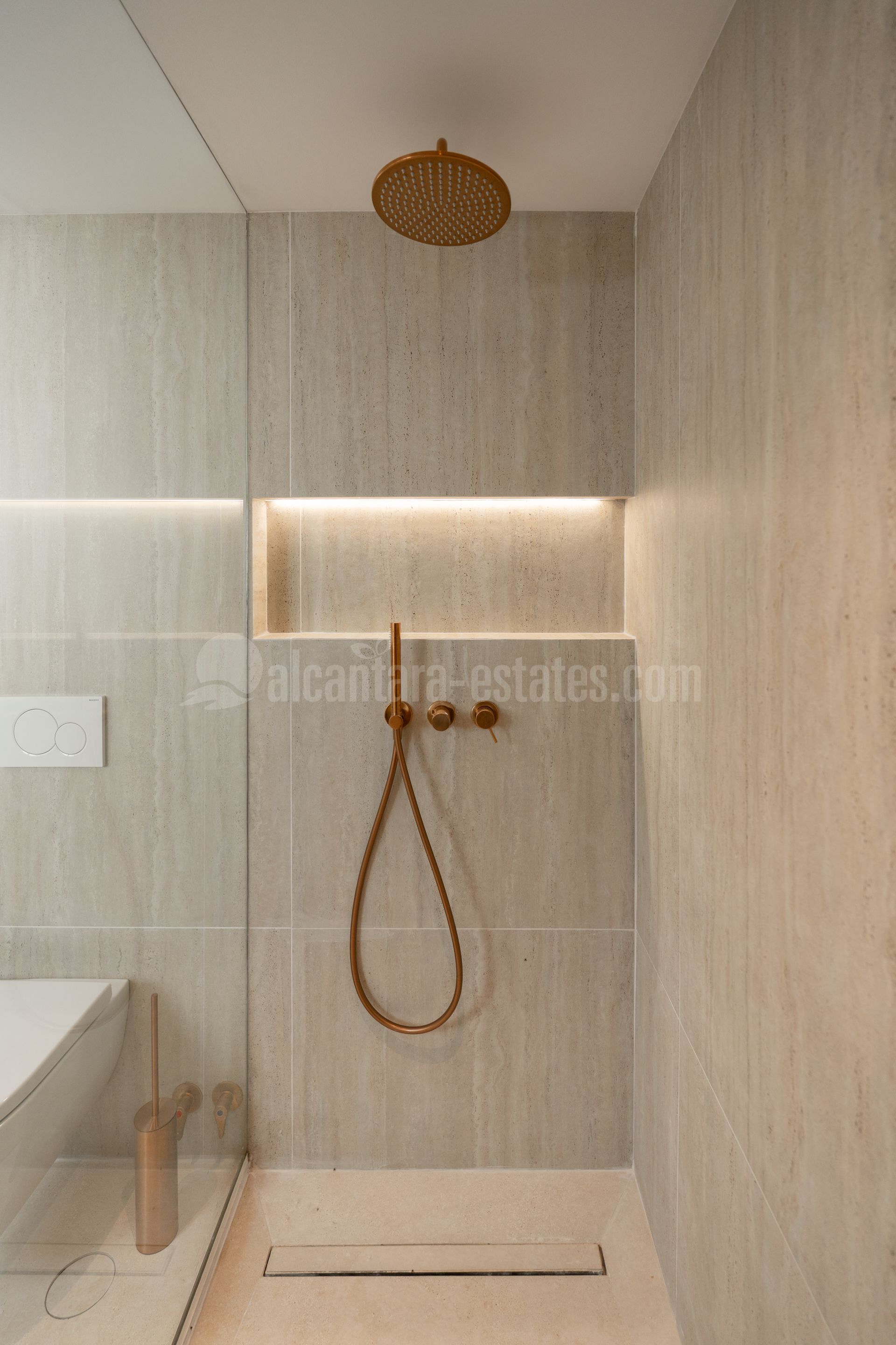 Apartment in Palacetes Los Belvederes, Marbella