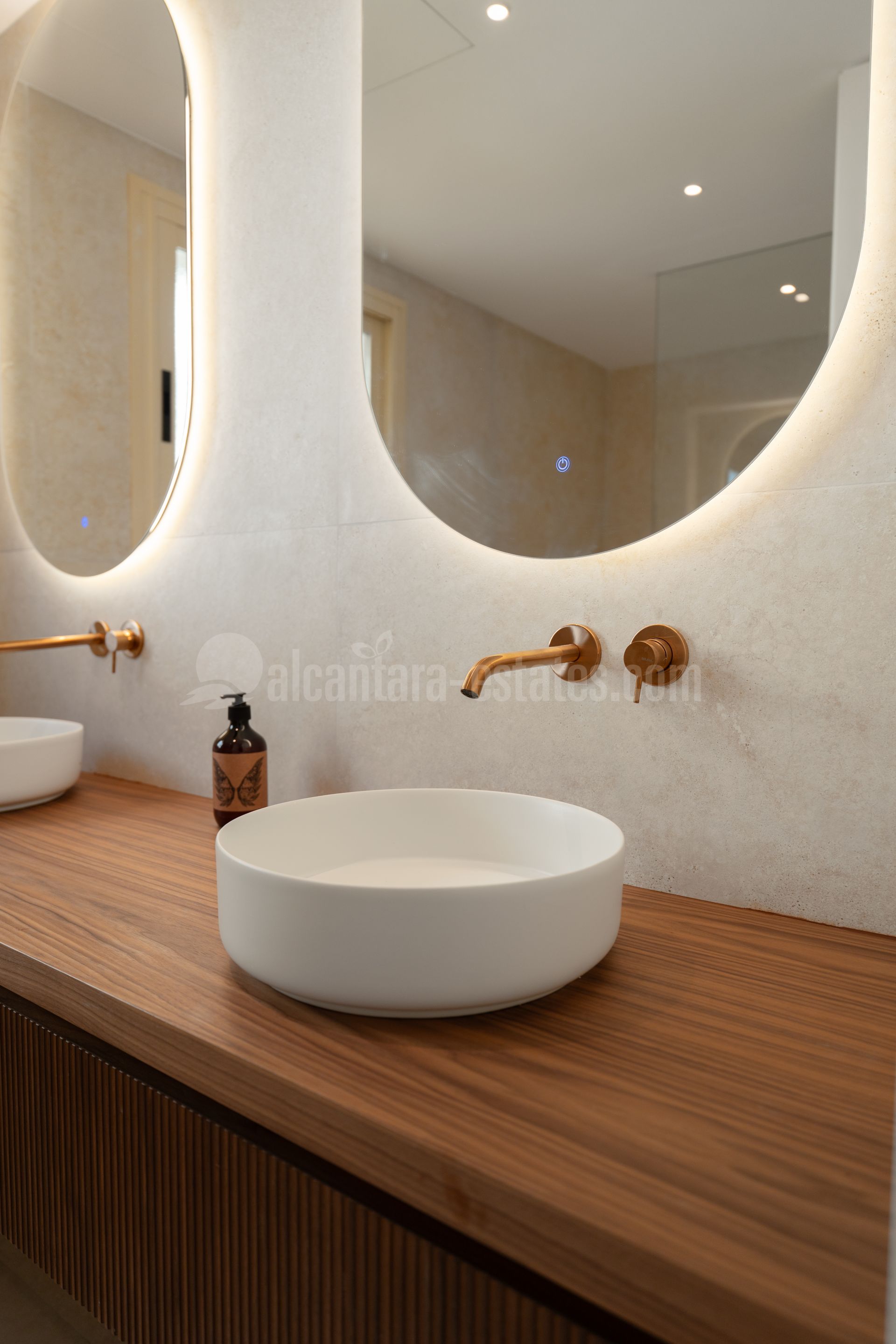 Apartment in Palacetes Los Belvederes, Marbella