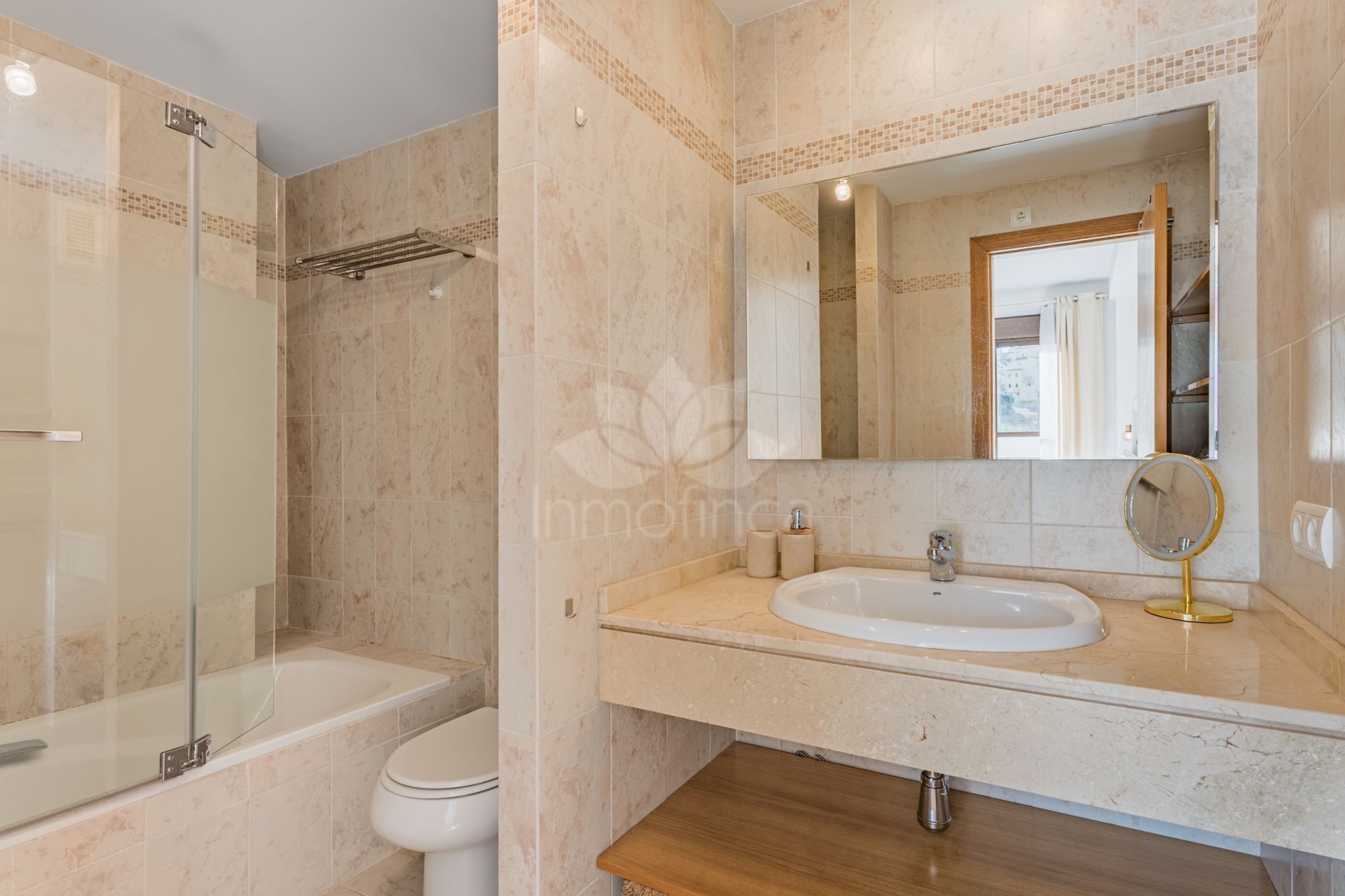 Apartment in Estepona East, Estepona