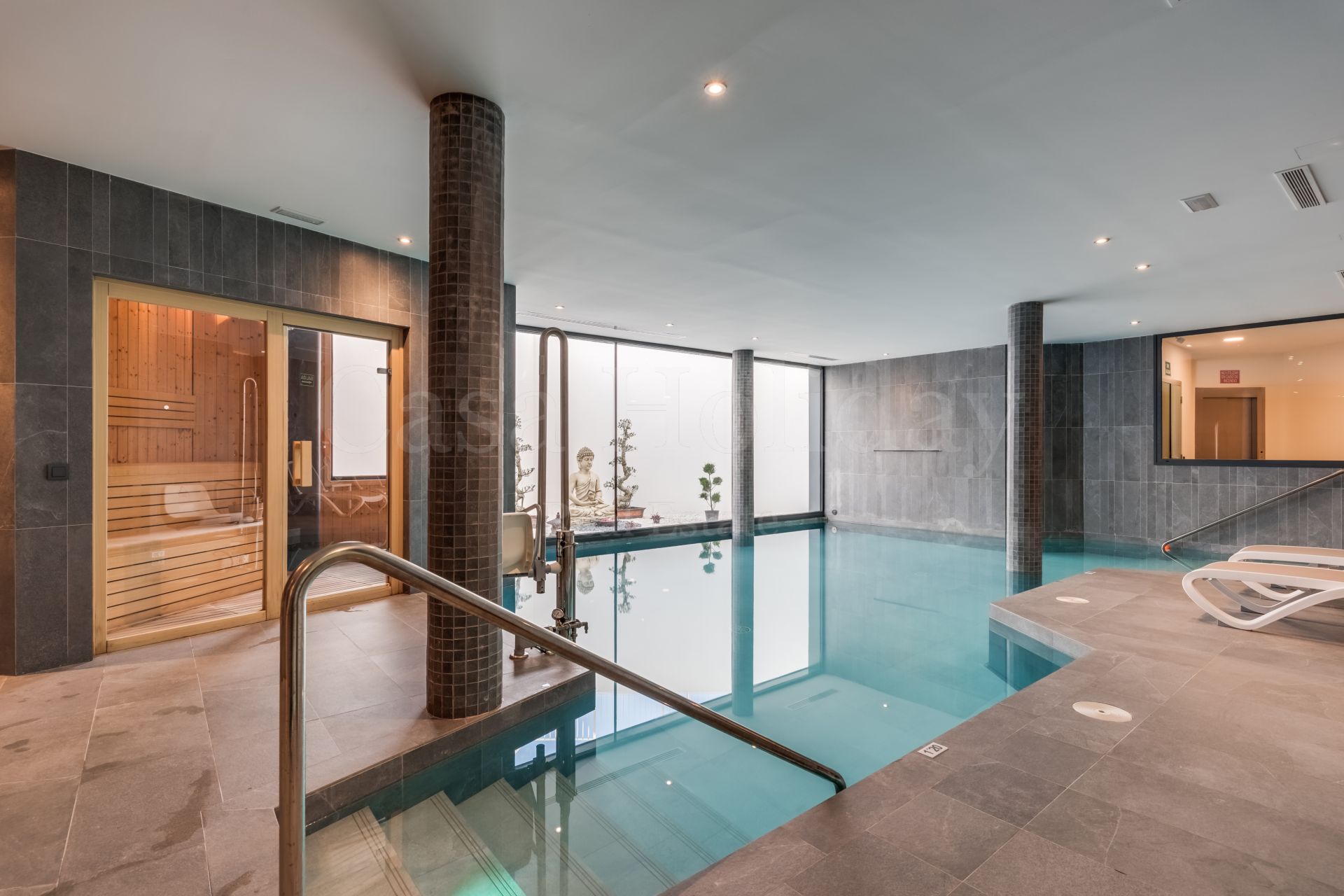 Apartment in Estepona