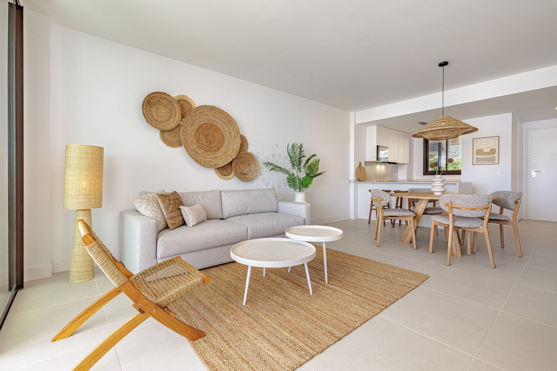 Apartment in El Higueron, Fuengirola