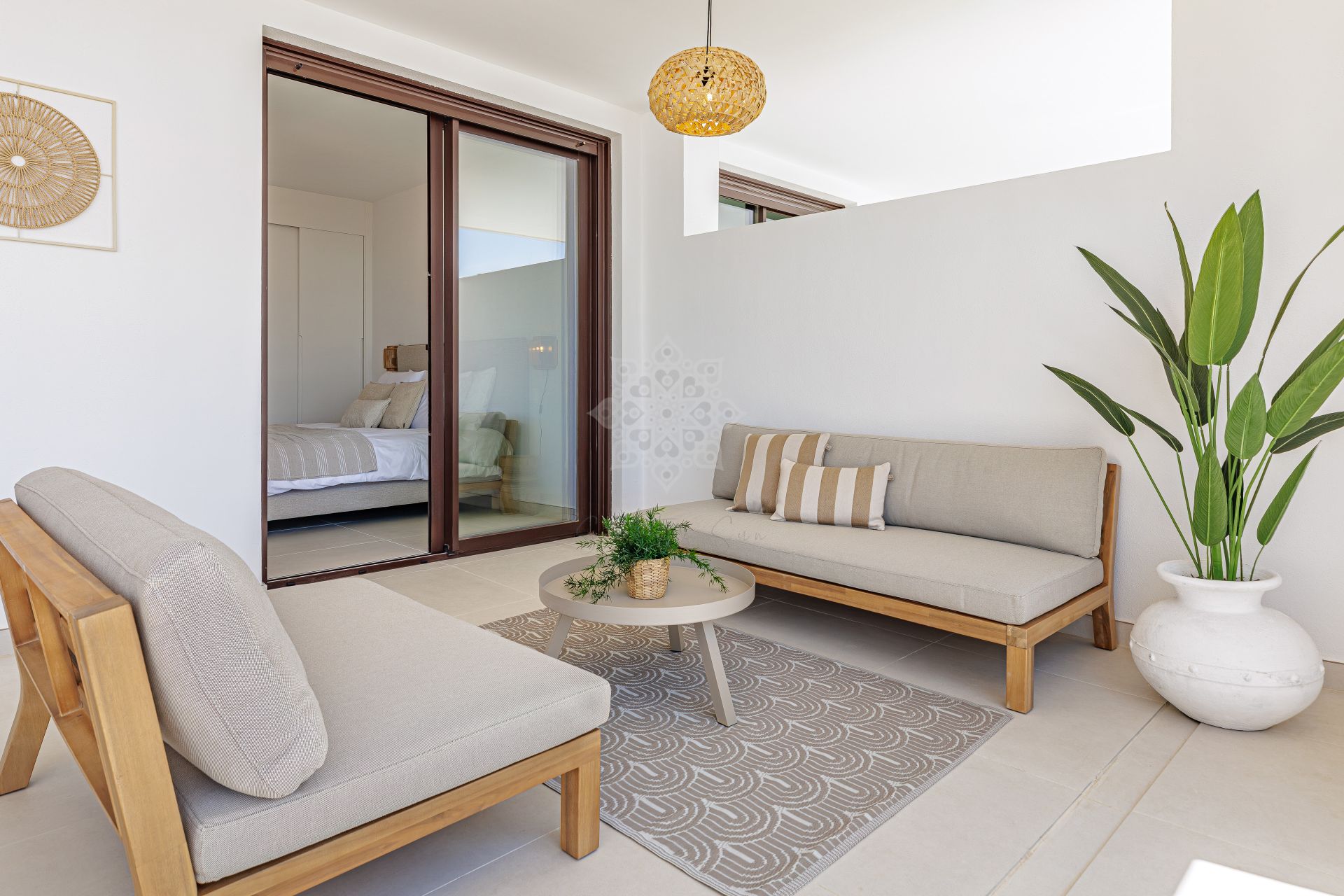 Apartment in El Higueron, Fuengirola