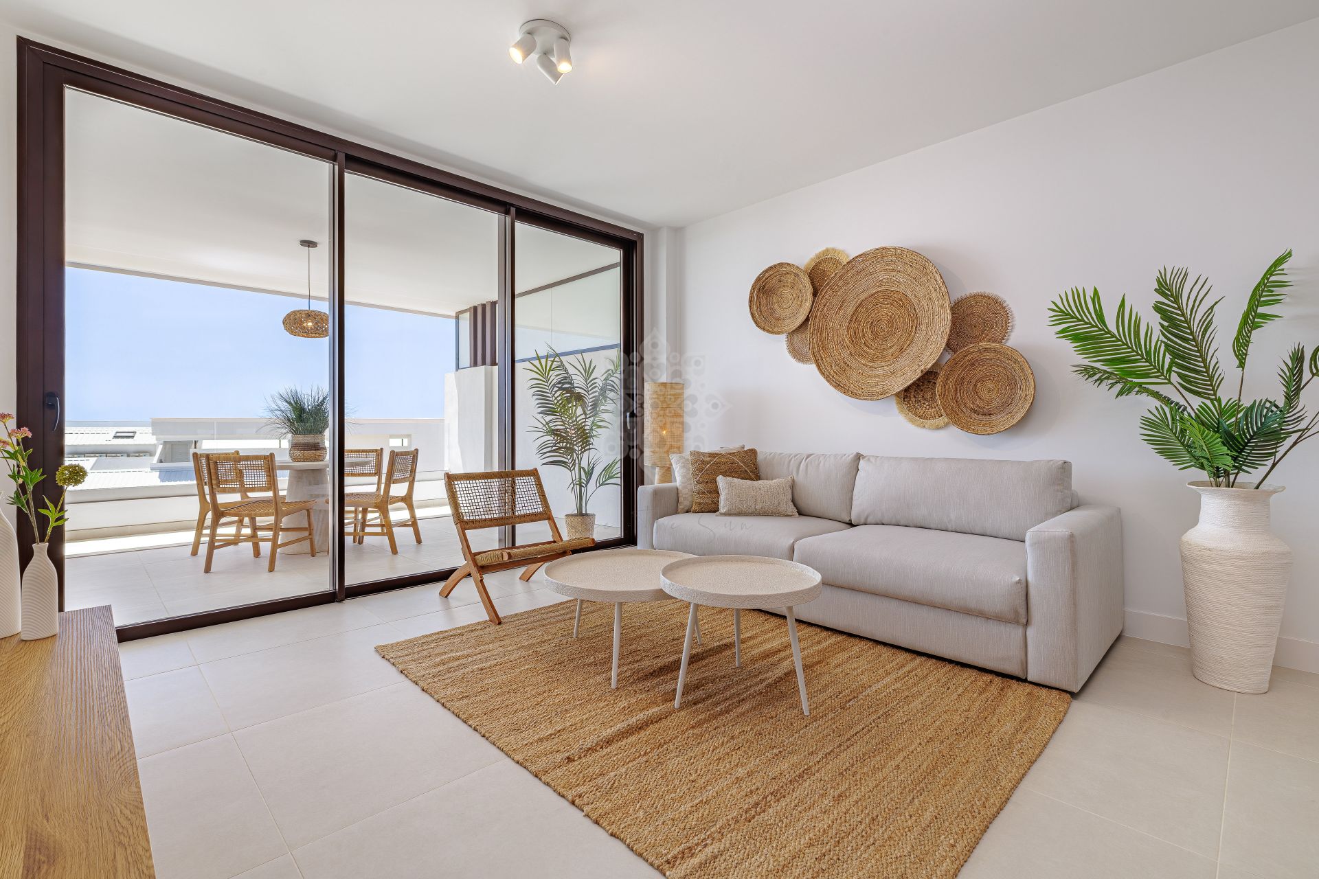 Apartment in El Higueron, Fuengirola