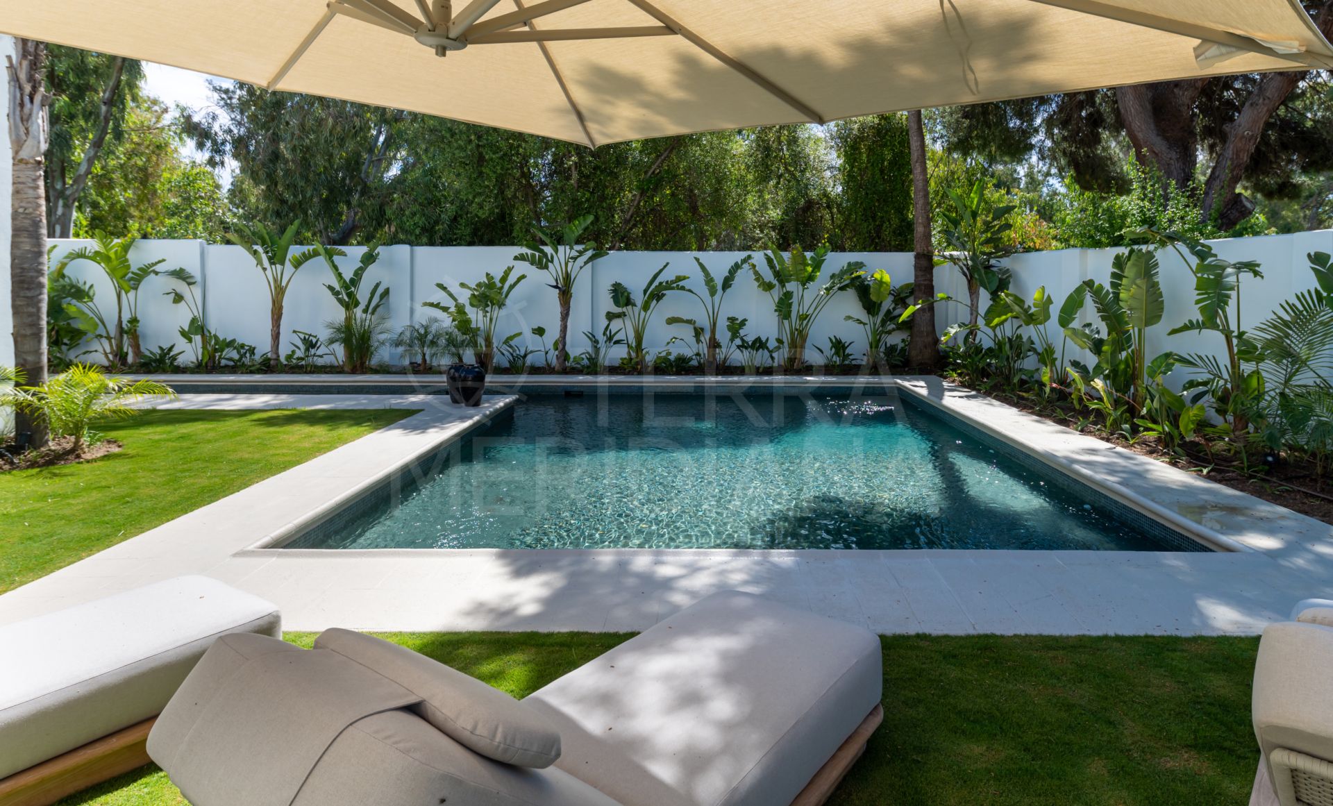 Villa in Casasola, Estepona