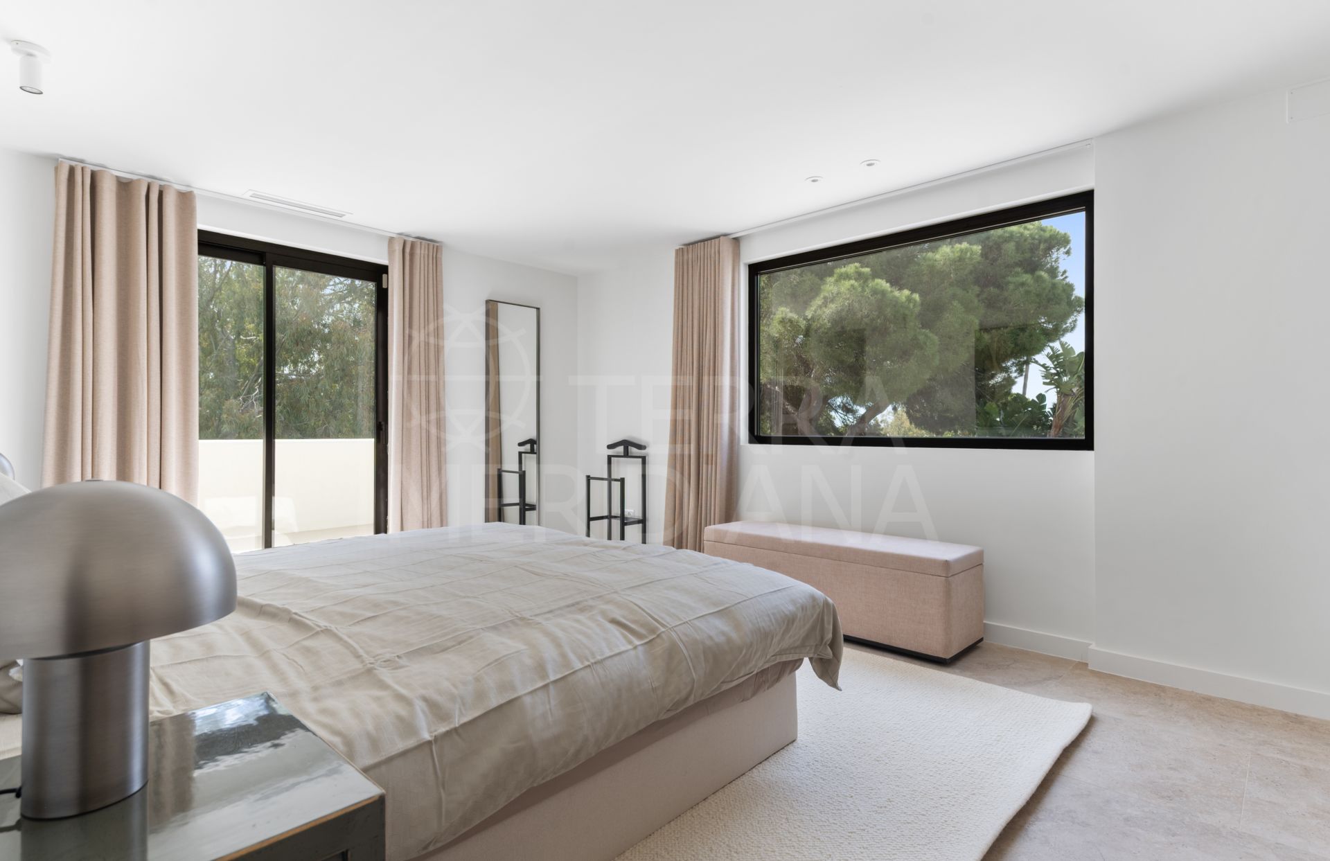 Villa in Casasola, Estepona