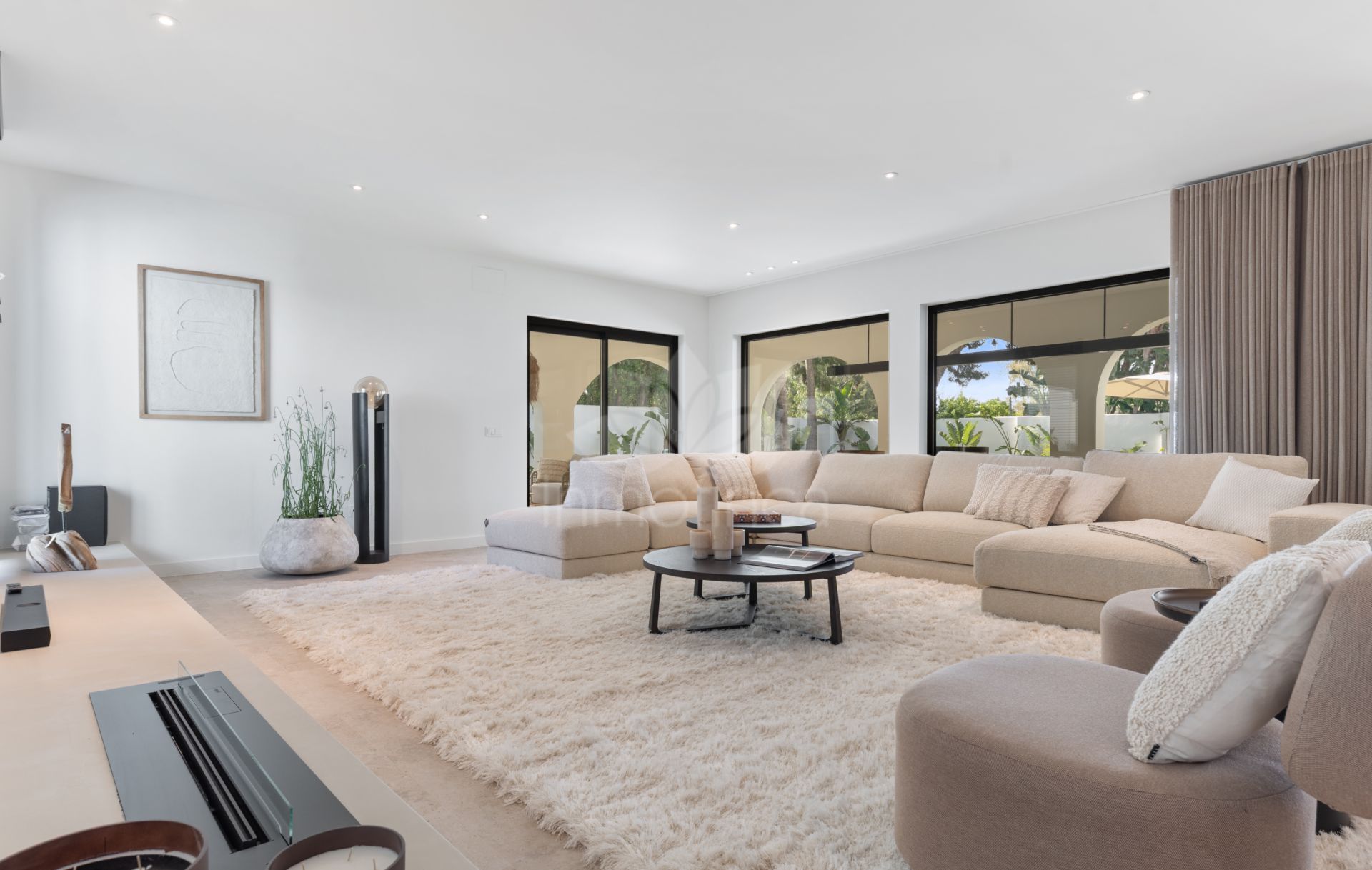 Villa in Casasola, Estepona