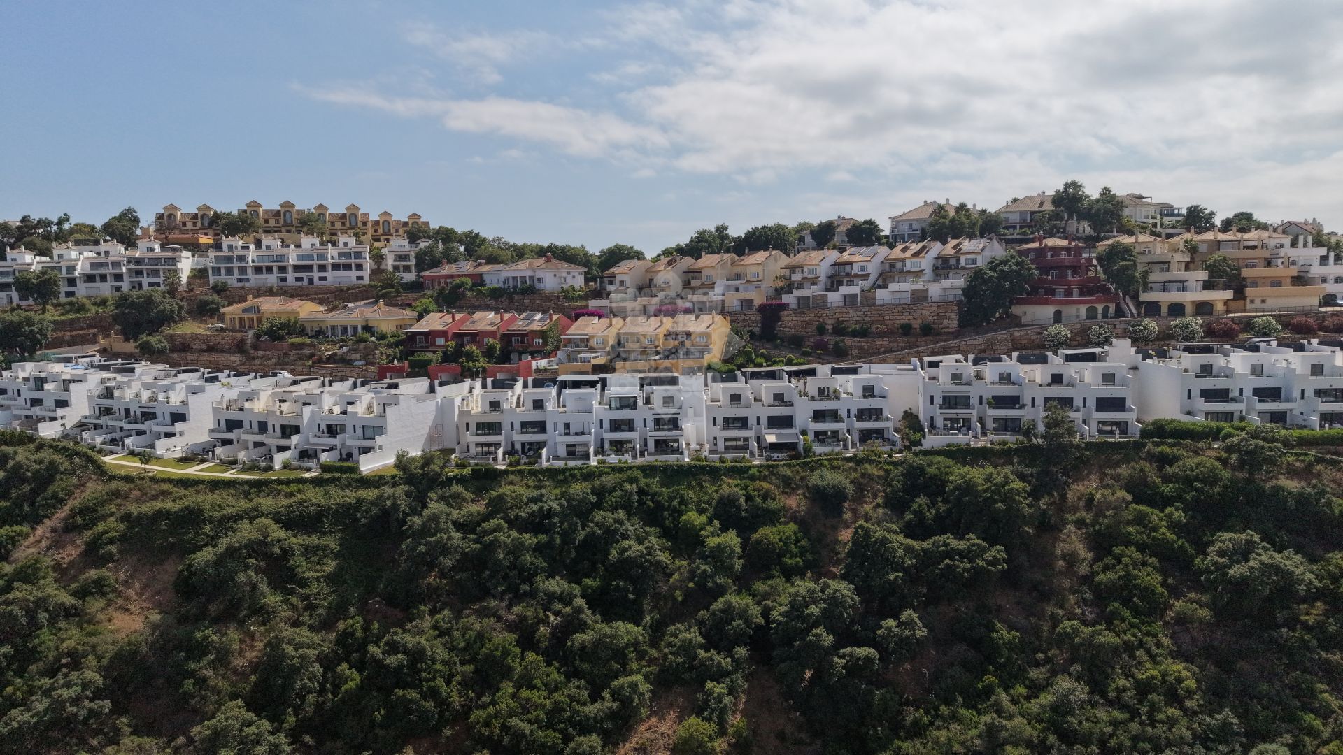 Dom szeregowy w La Mairena, Marbella