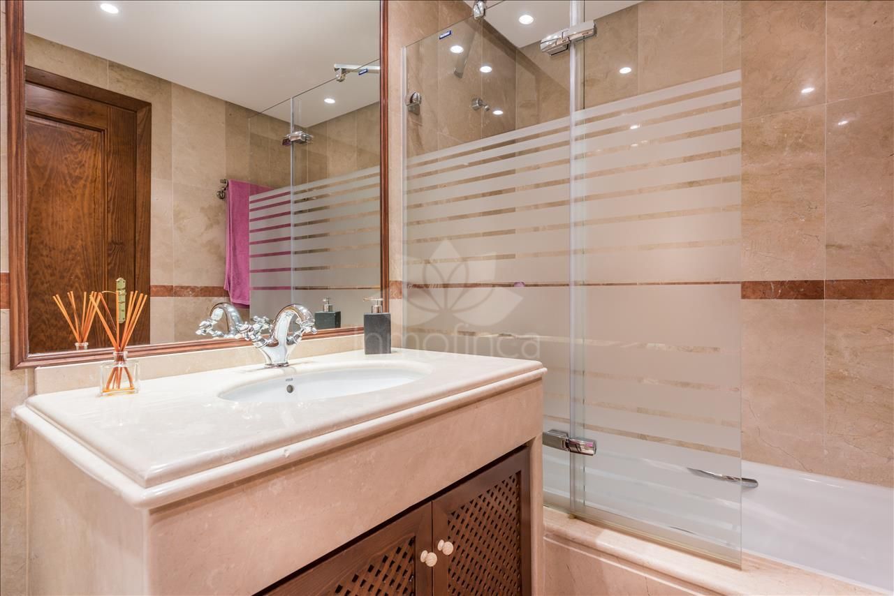 Flat in El Rosario, Marbella