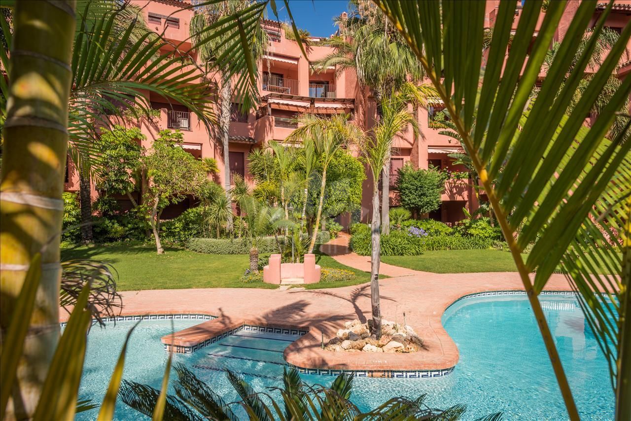 Piso en El Rosario, Marbella