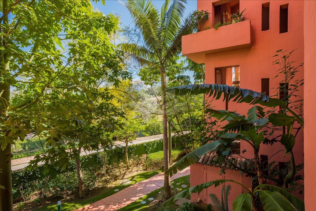 Piso en El Rosario, Marbella