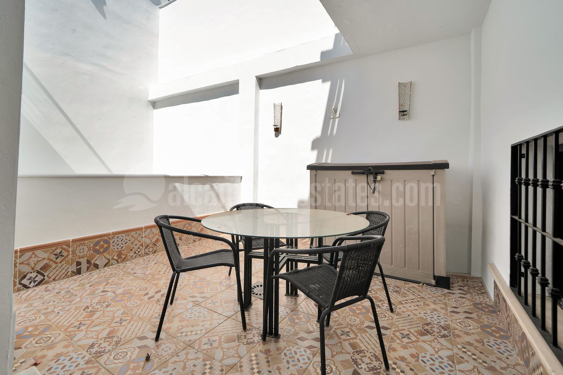 Semi Detached House in La Mairena, Marbella