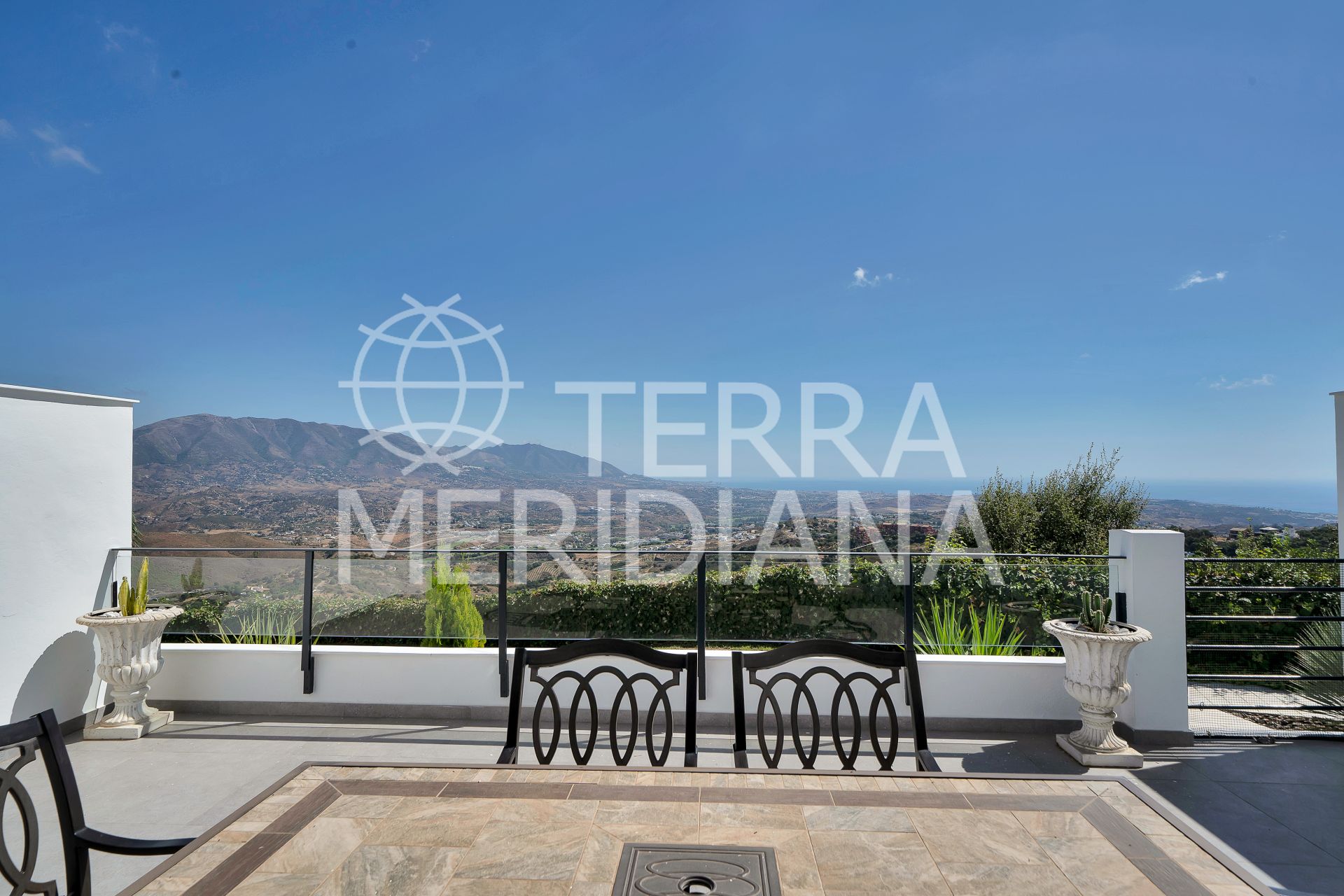 Semi Detached House in La Mairena, Marbella