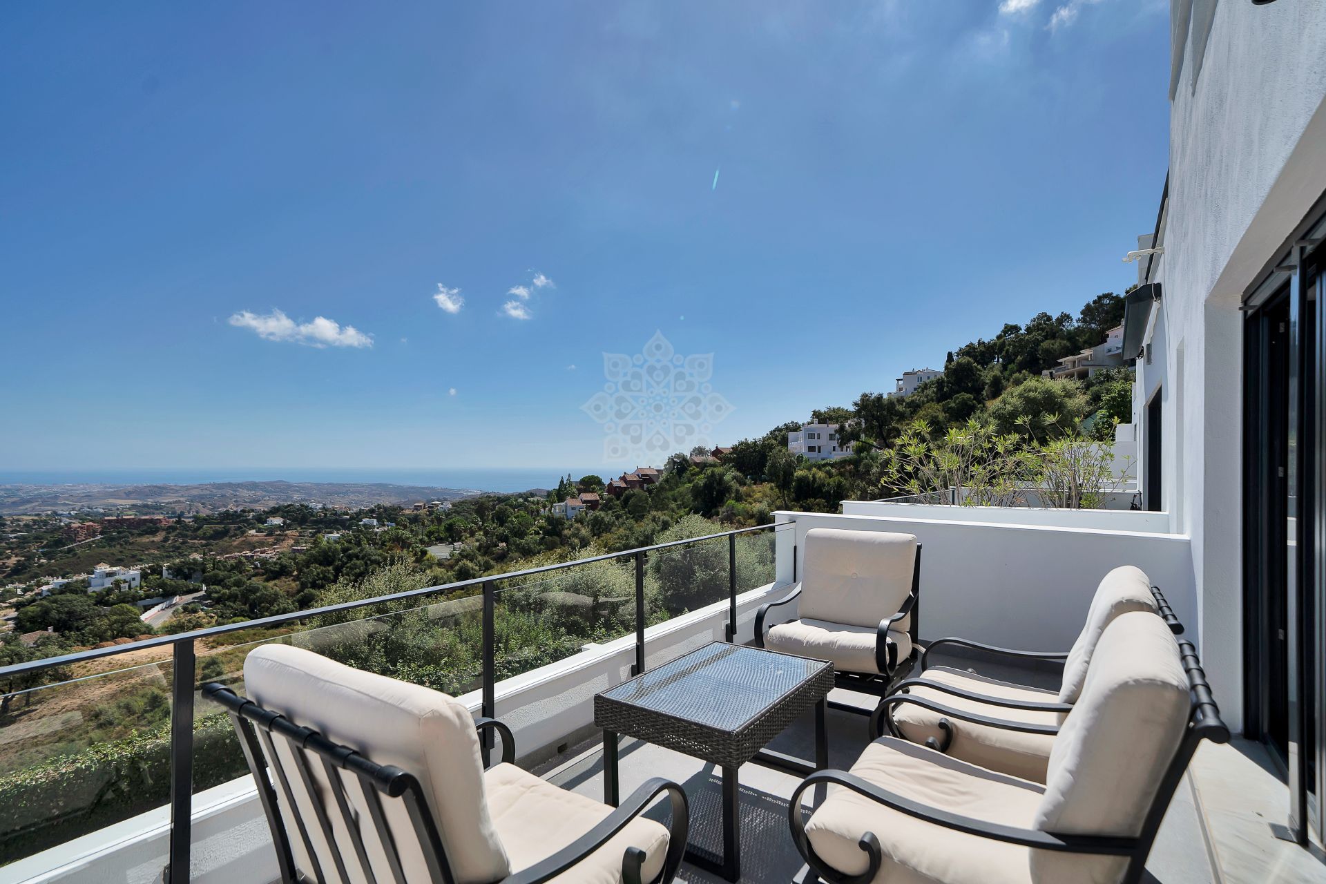 Semi Detached House in La Mairena, Marbella