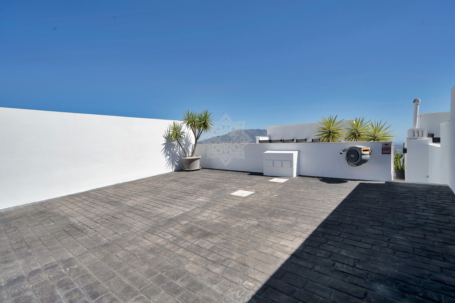 Semi Detached House in La Mairena, Marbella