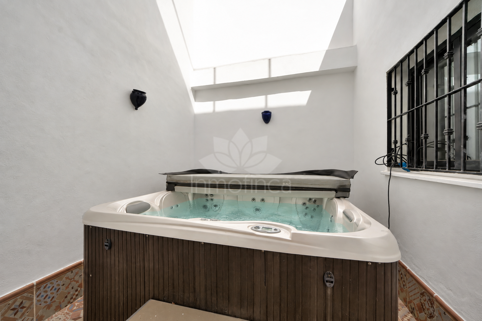 Semi Detached House in La Mairena, Marbella