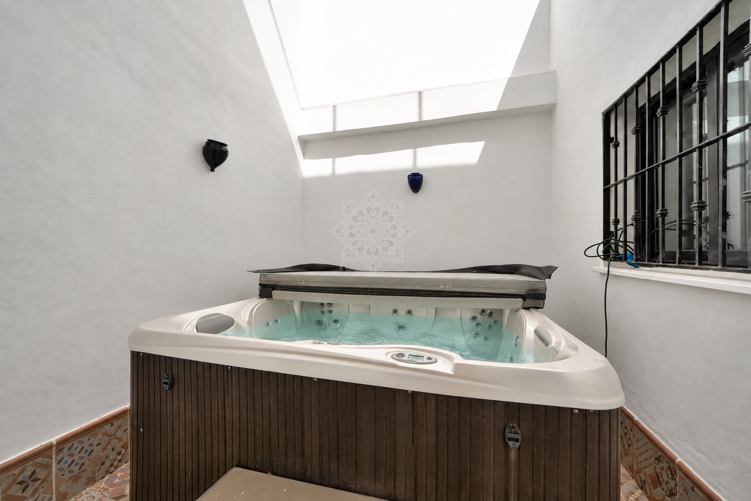 Semi Detached House in La Mairena, Marbella