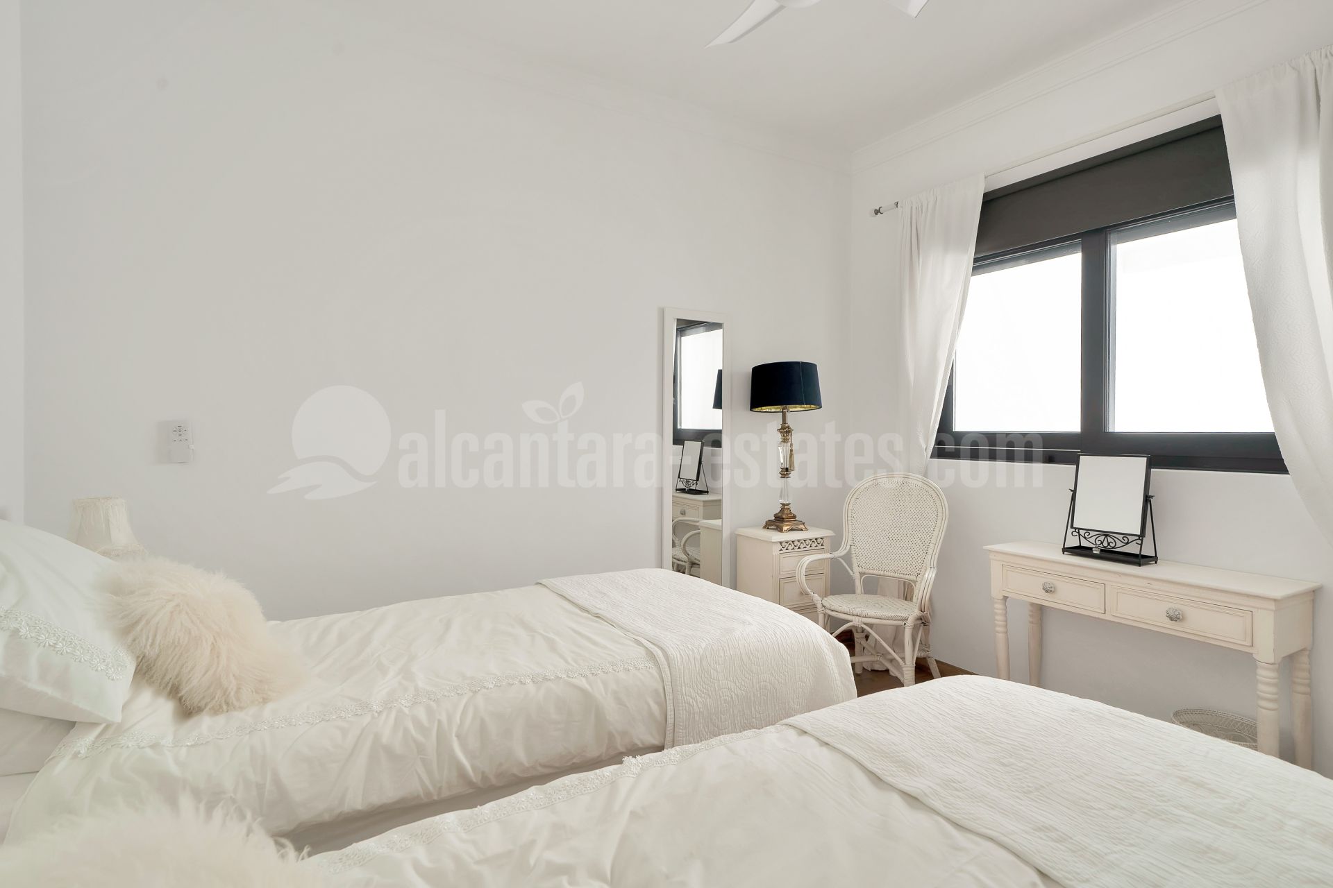 Semi Detached House in La Mairena, Marbella