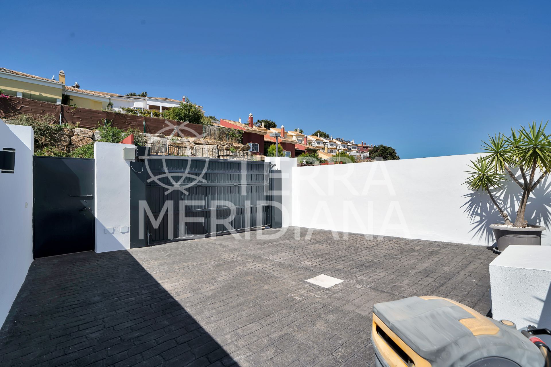 Semi Detached House in La Mairena, Marbella