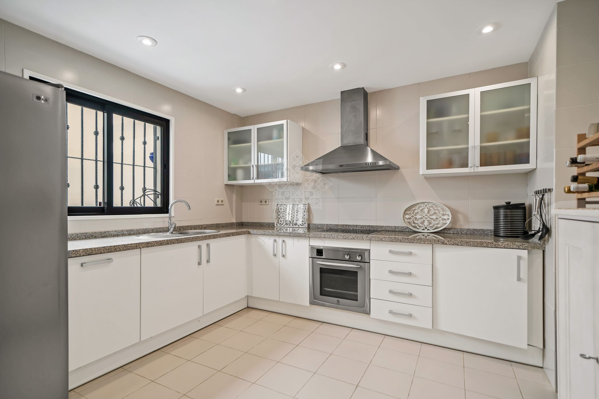 Semi Detached House in La Mairena, Marbella