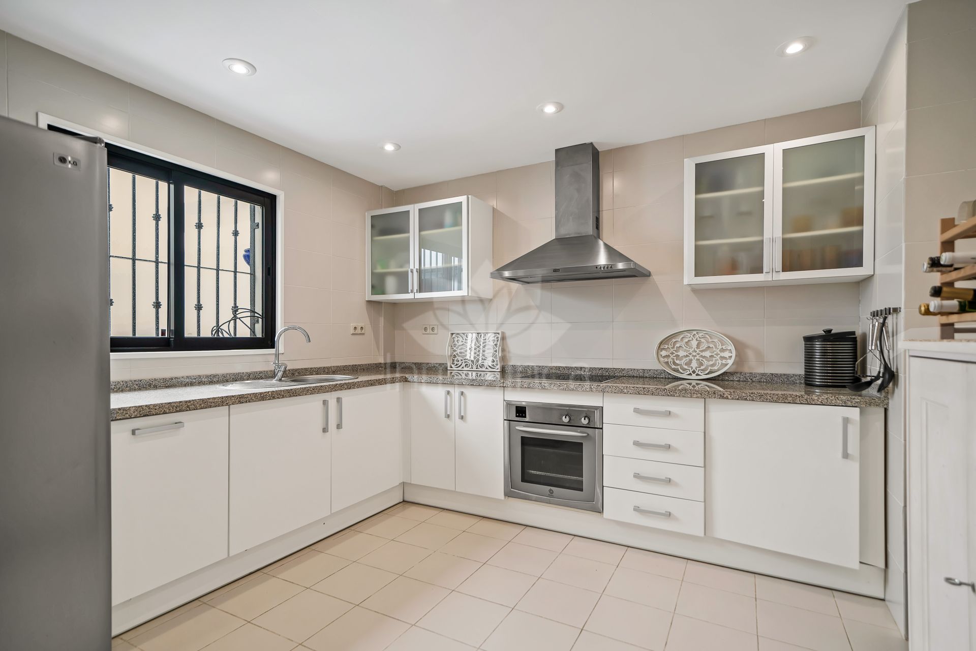Semi Detached House in La Mairena, Marbella