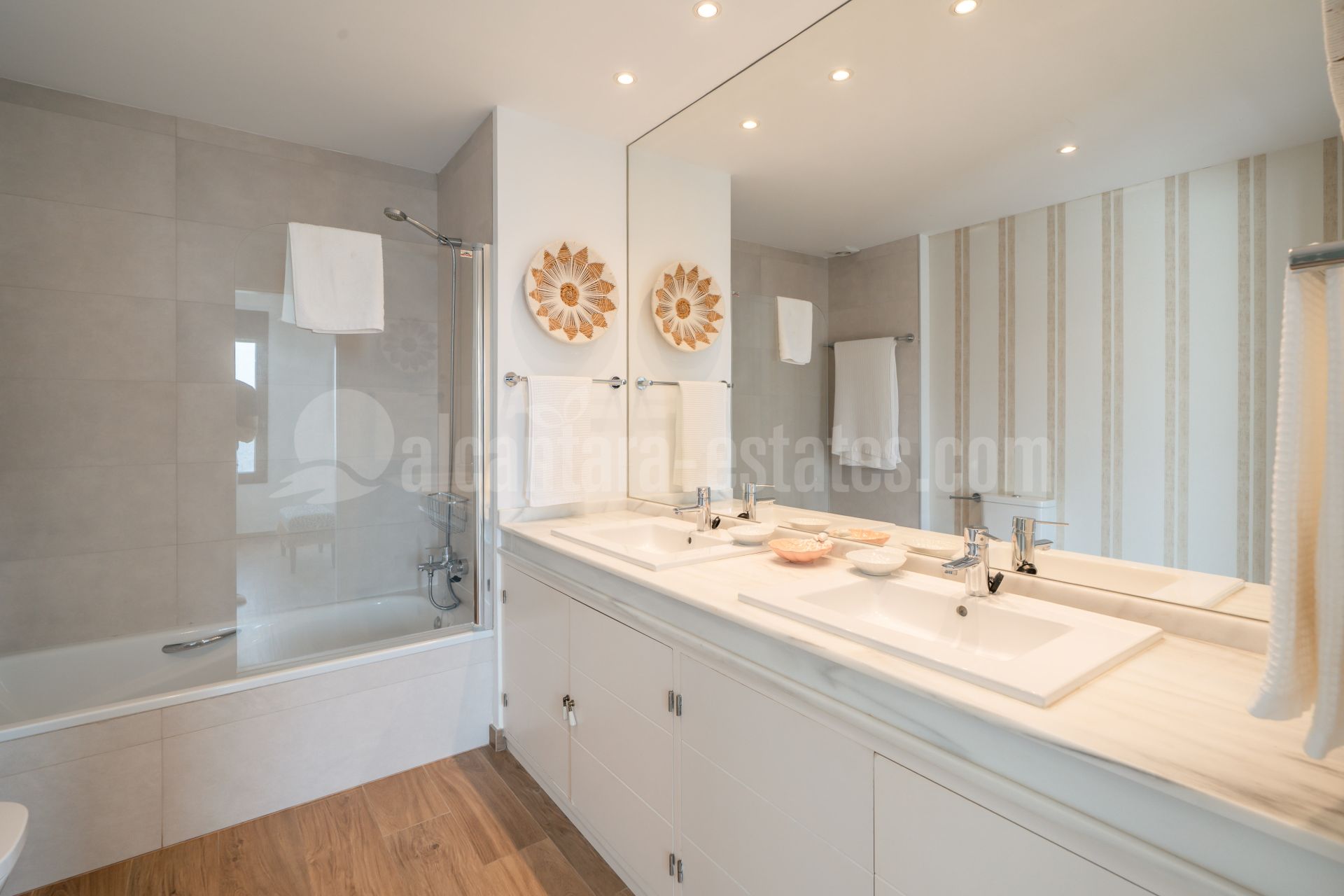 Semi Detached House in La Mairena, Marbella