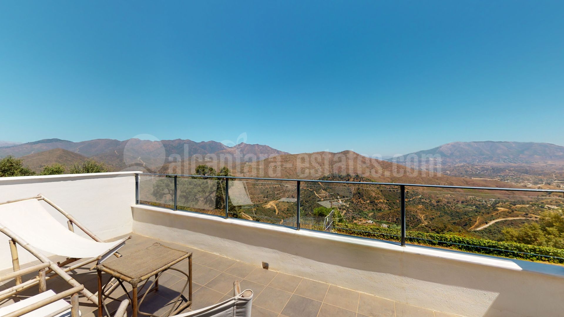 Semi Detached House in La Mairena, Marbella