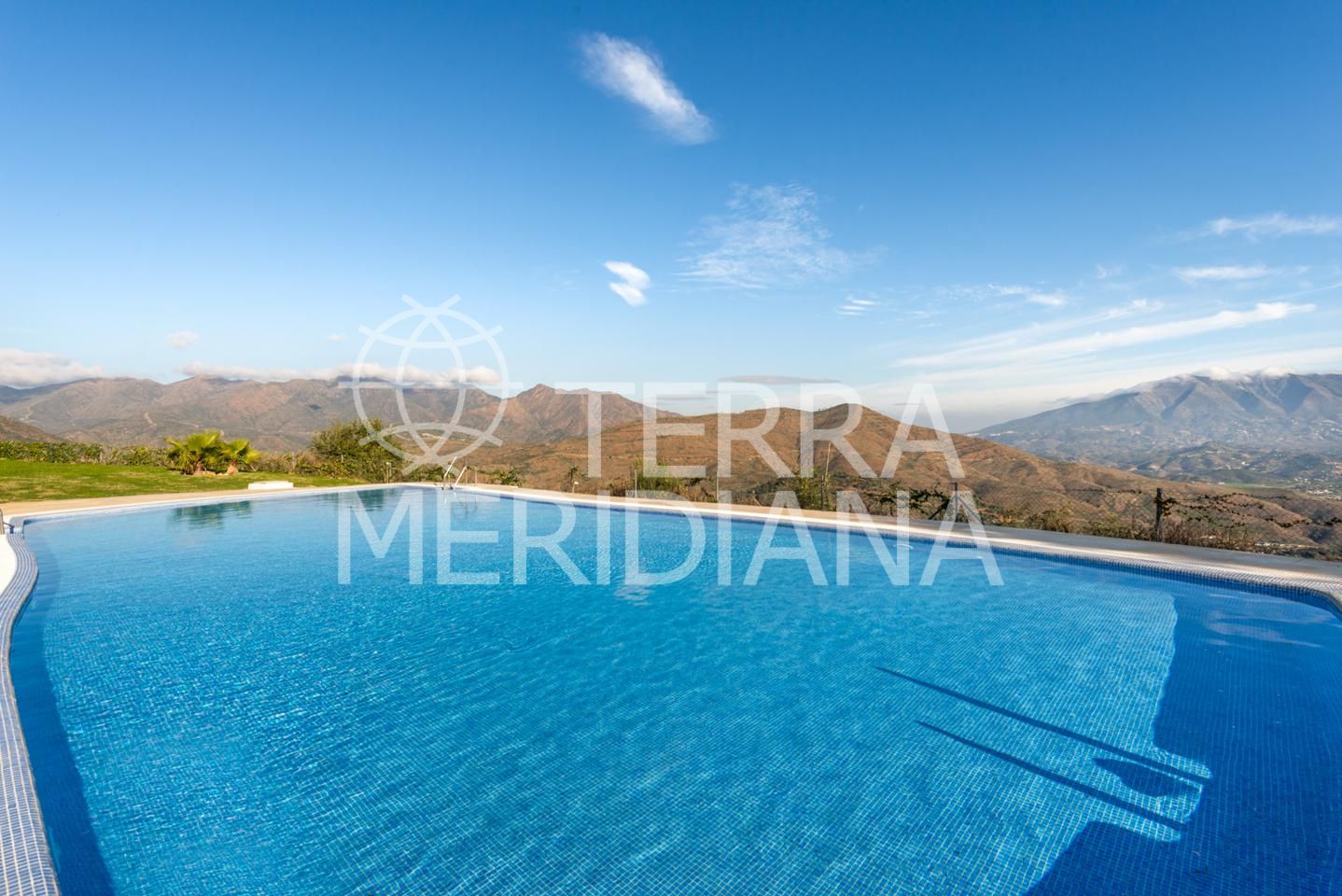 Semi Detached House in La Mairena, Marbella
