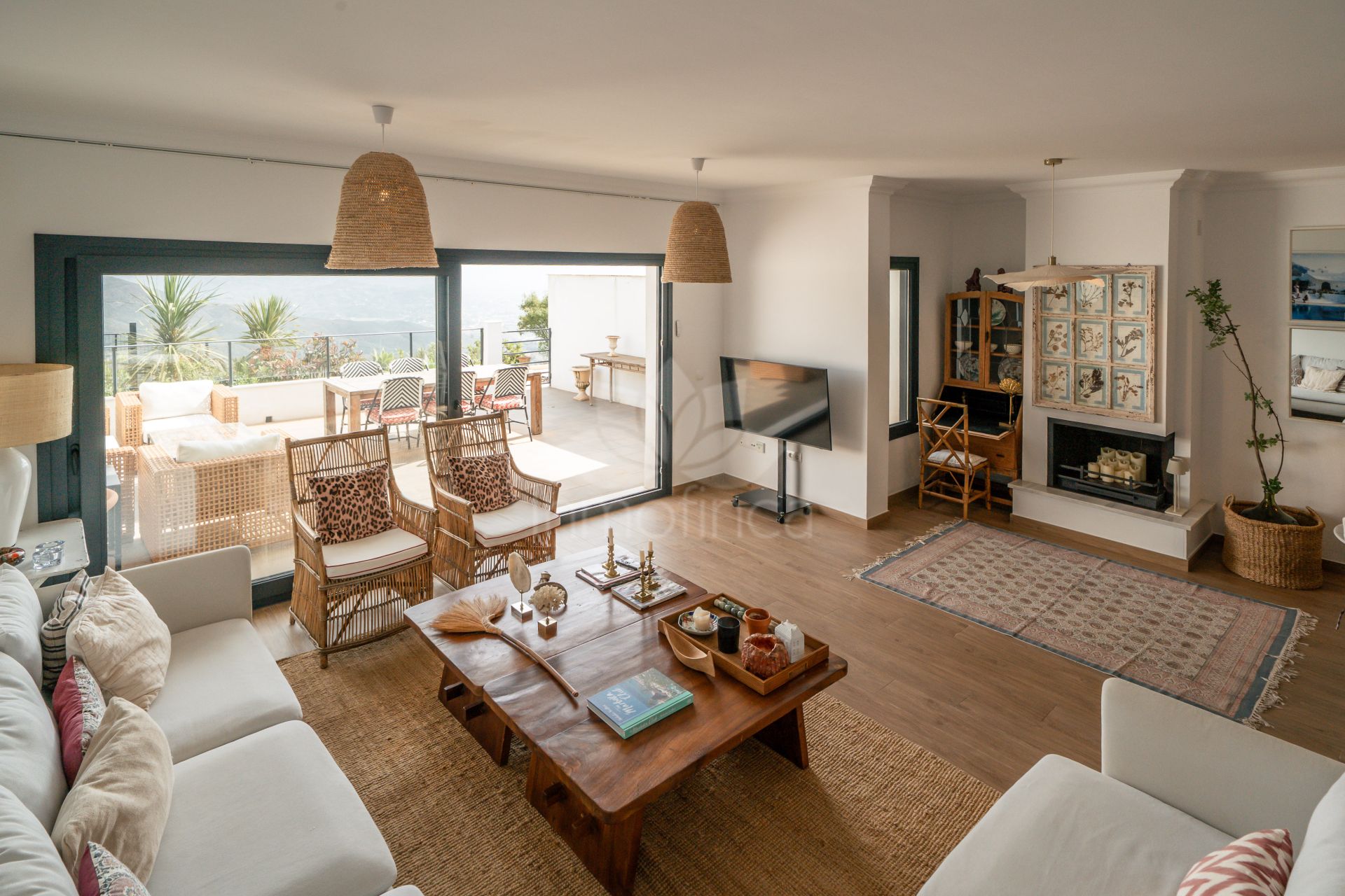 Semi Detached House in La Mairena, Marbella