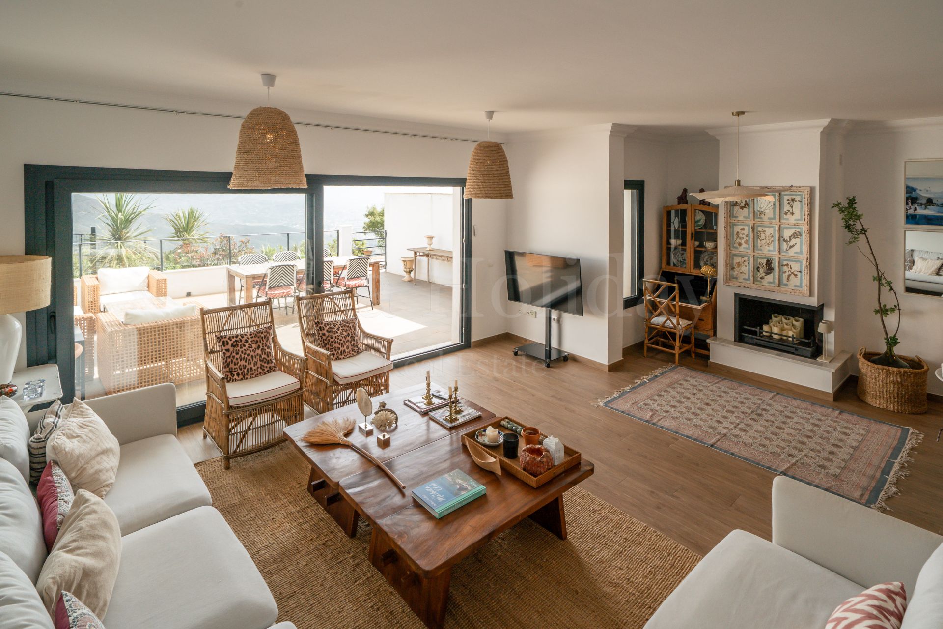 Semi Detached House in La Mairena, Marbella