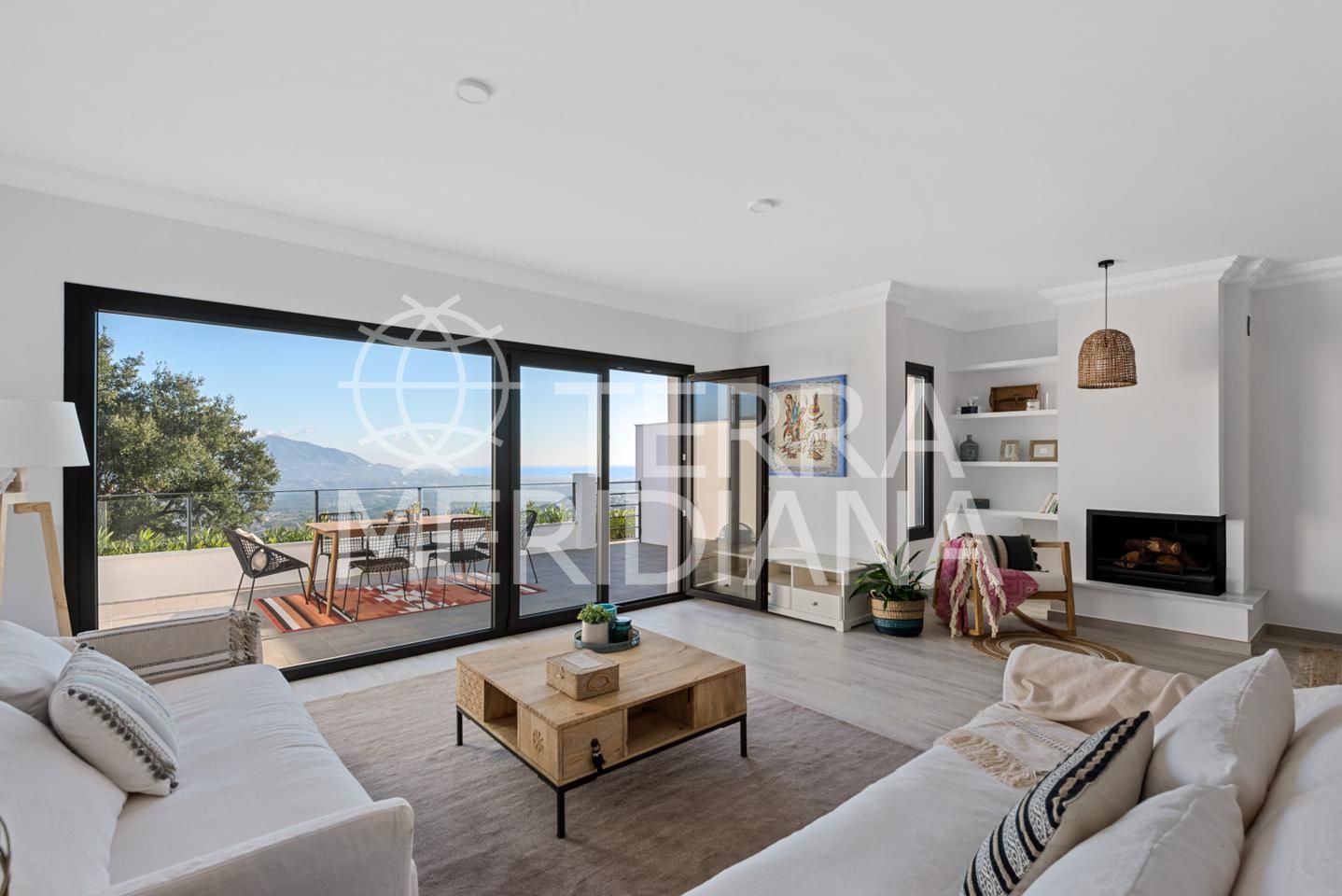 Town House in La Mairena, Marbella
