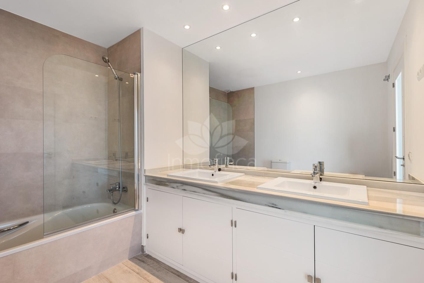 Town House in La Mairena, Marbella