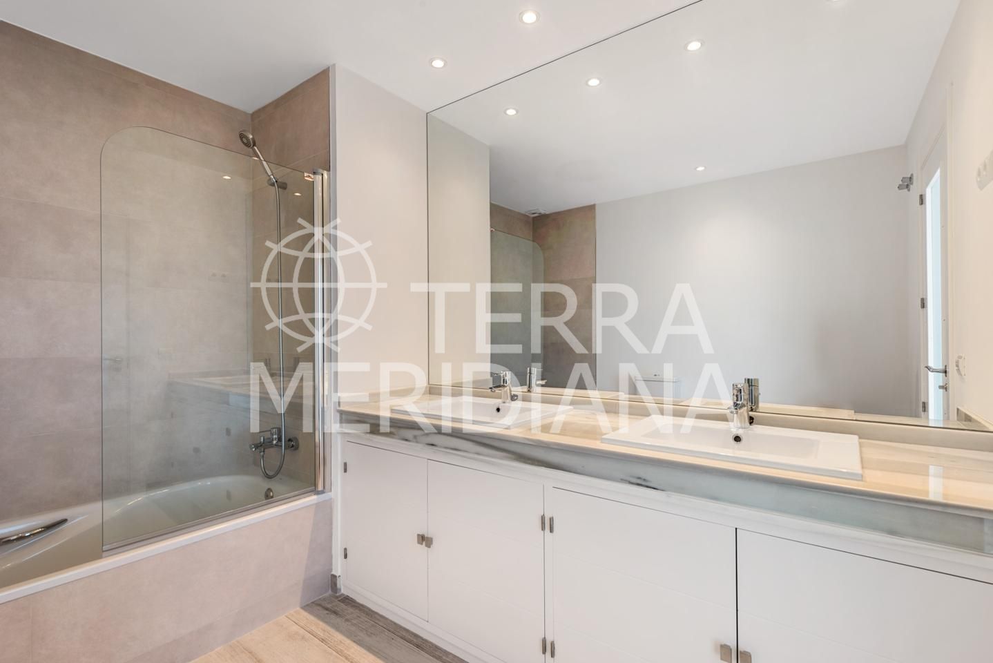 Town House in La Mairena, Marbella