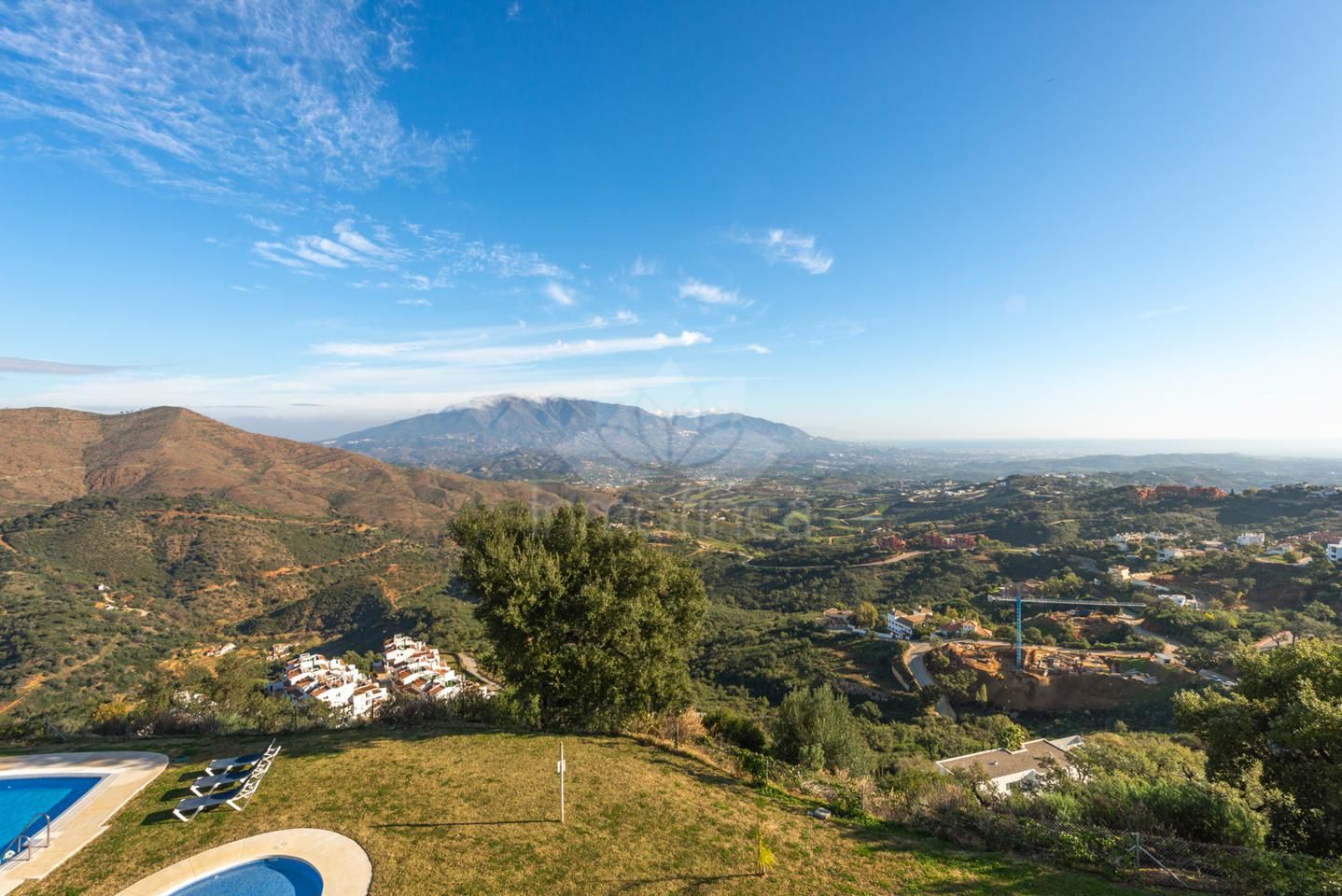Town House in La Mairena, Marbella