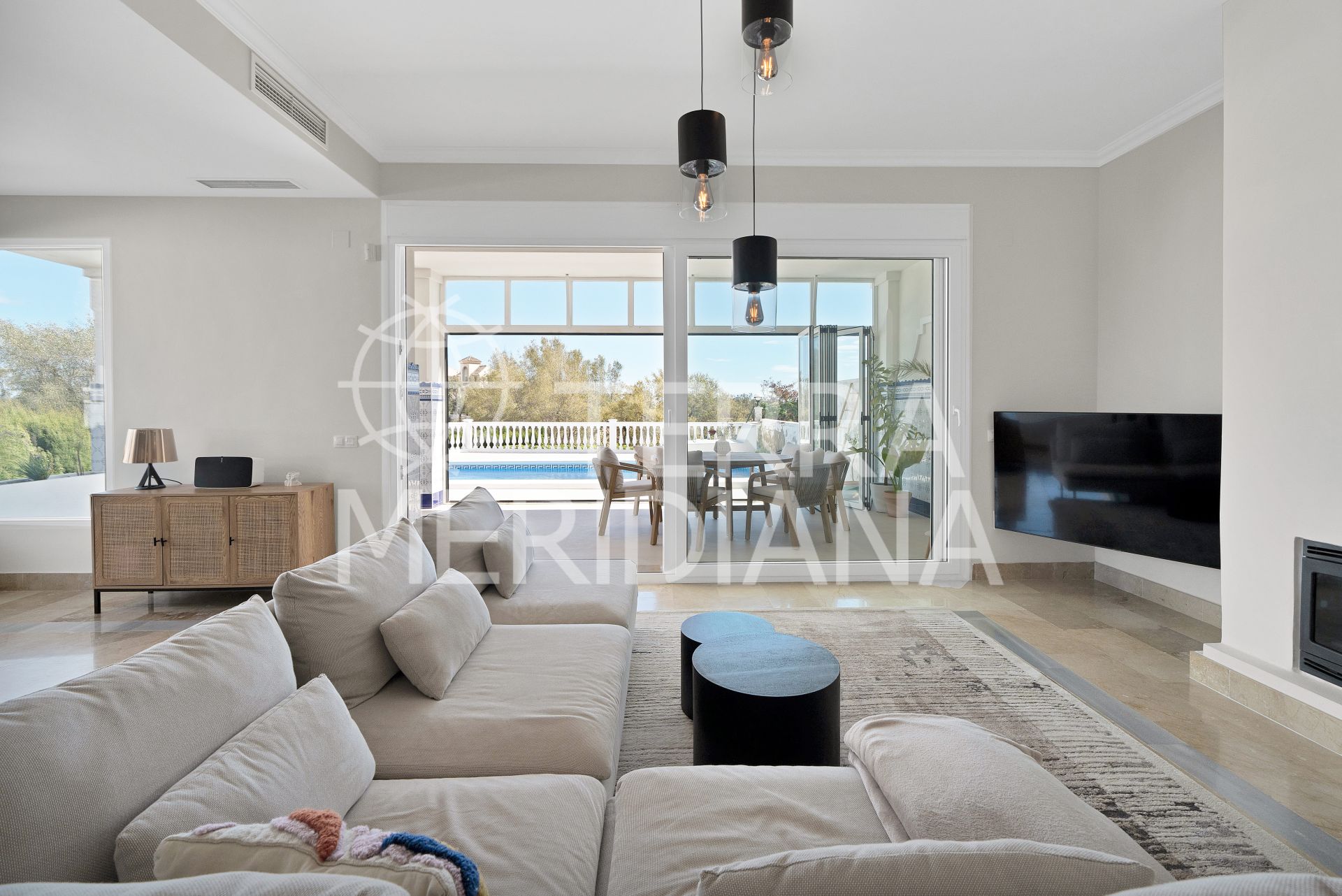 Semi Detached House in La Mairena, Marbella