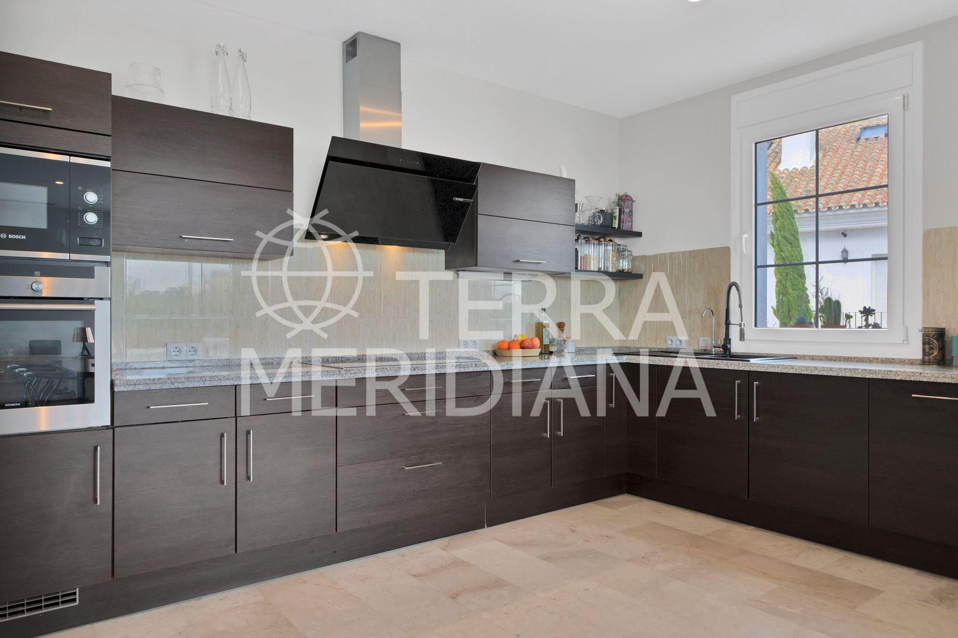 Semi Detached House in La Mairena, Marbella