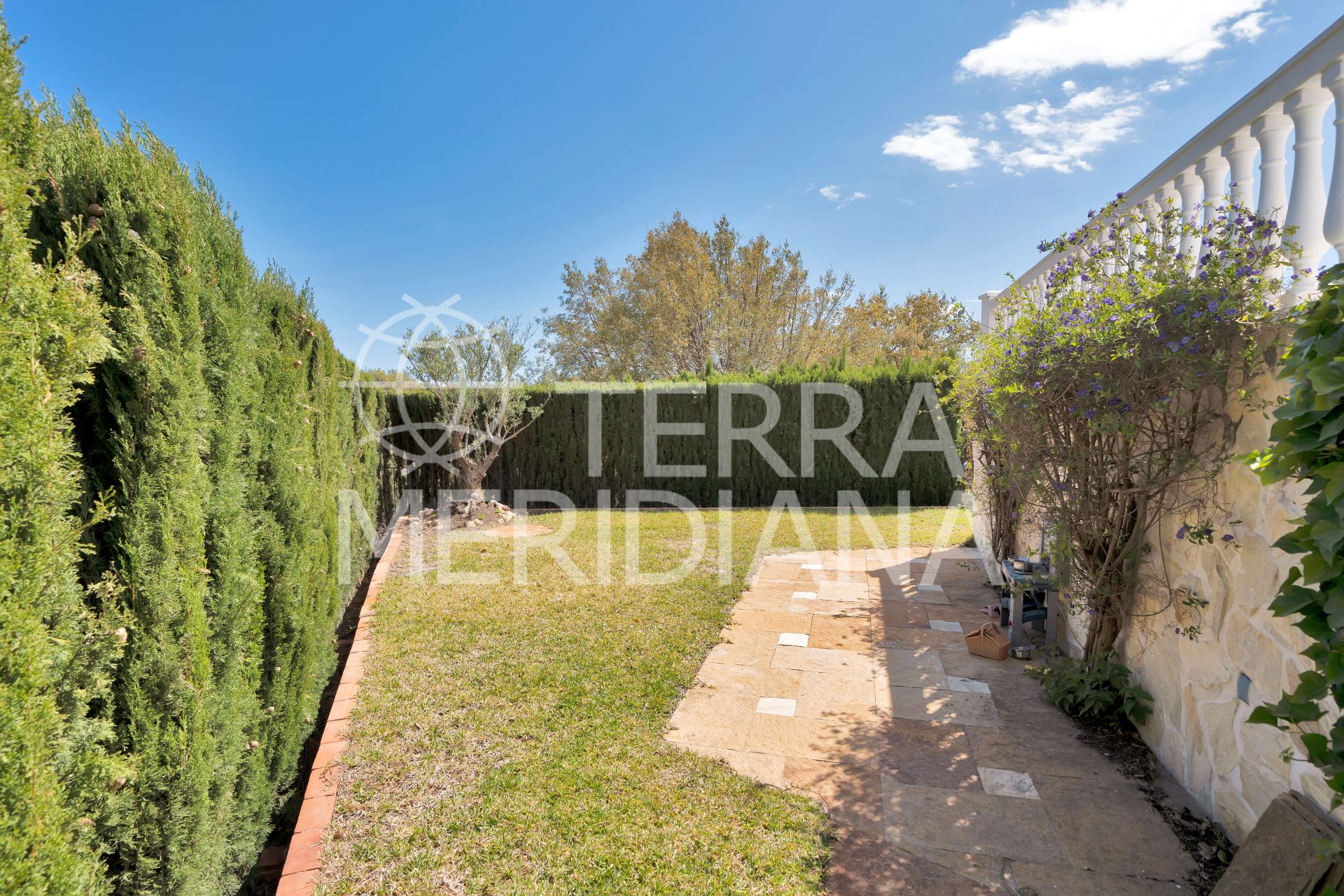 Semi Detached House in La Mairena, Marbella