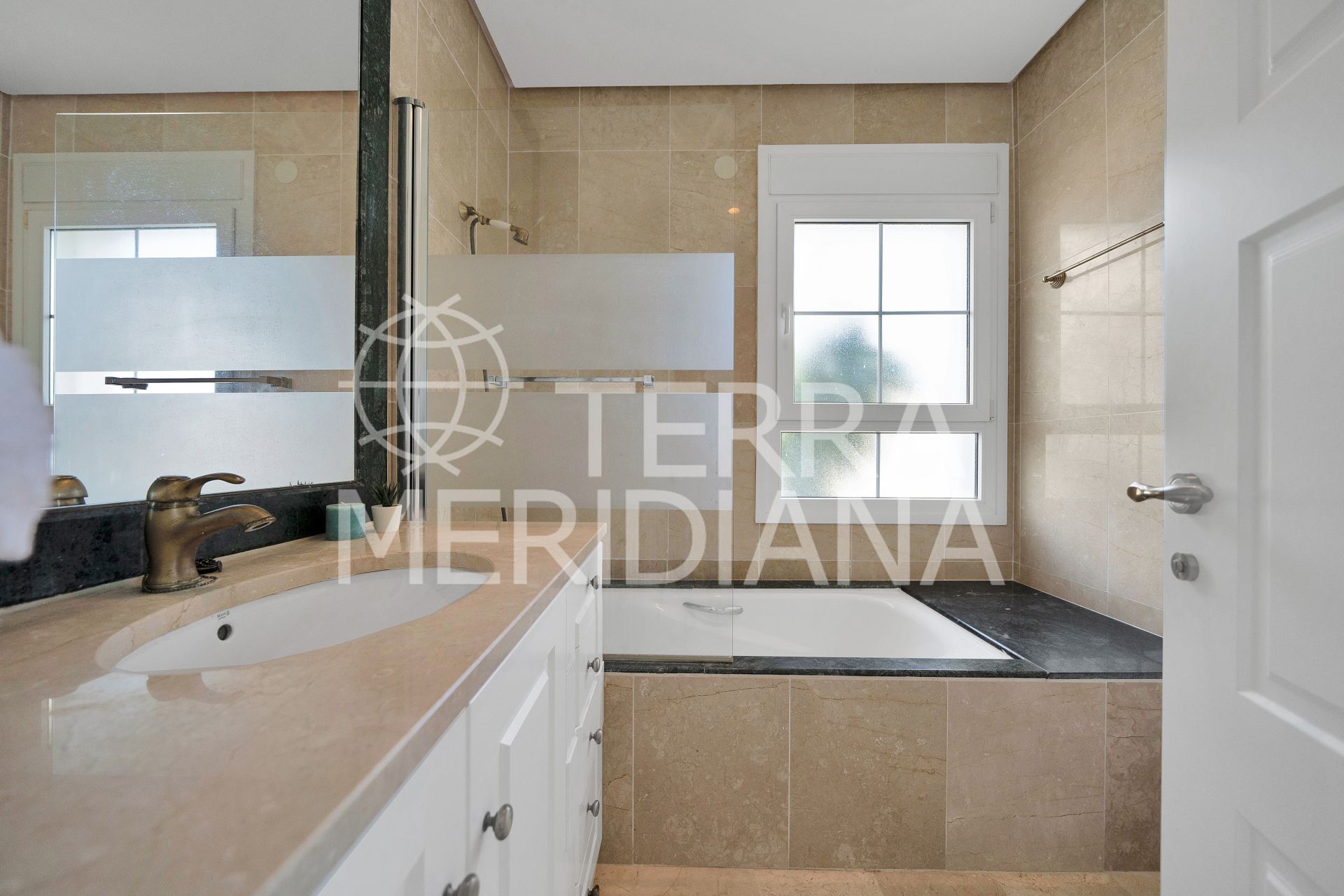 Semi Detached House in La Mairena, Marbella