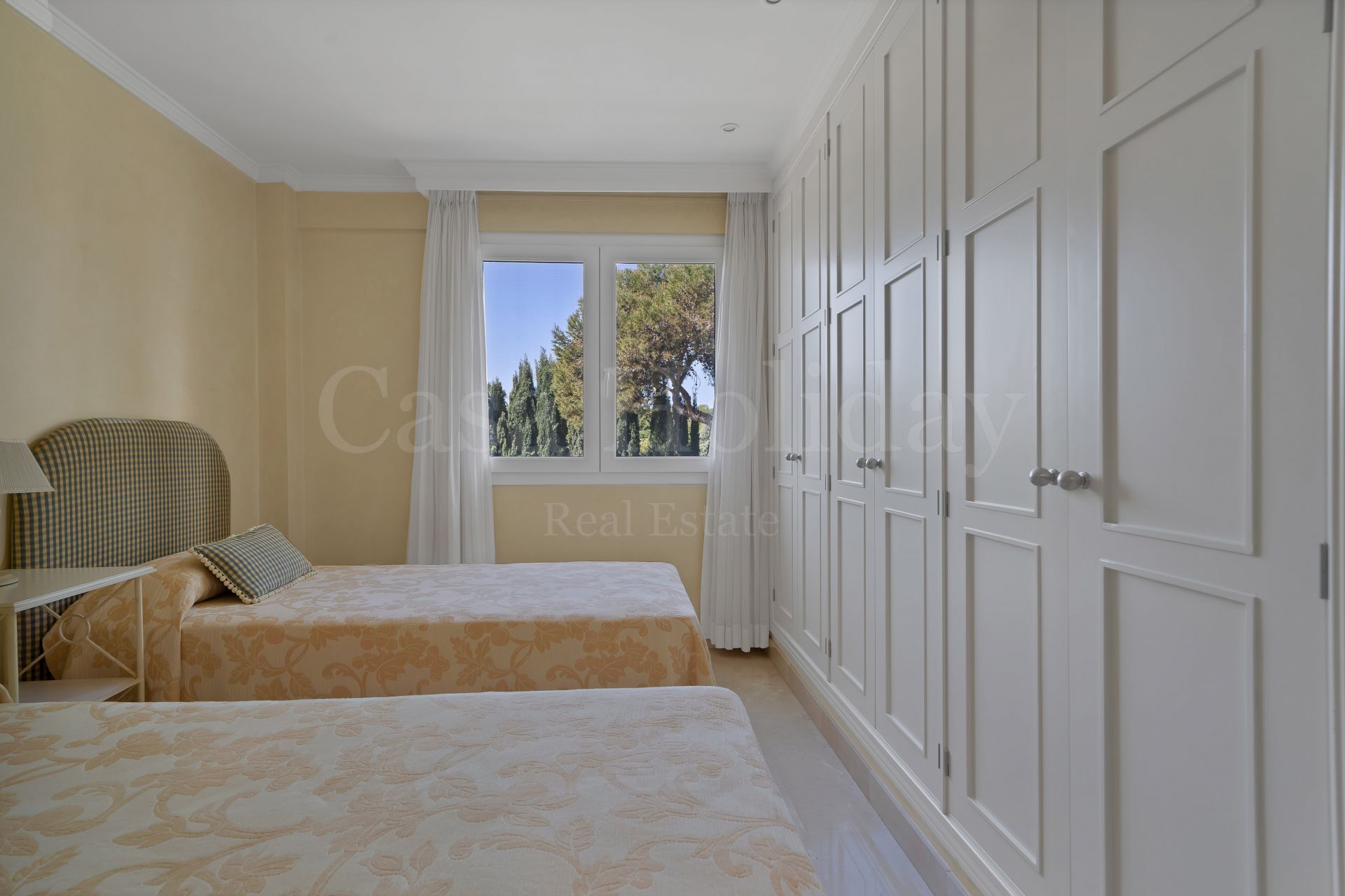 Apartamento en Las Cañas Beach, Marbella