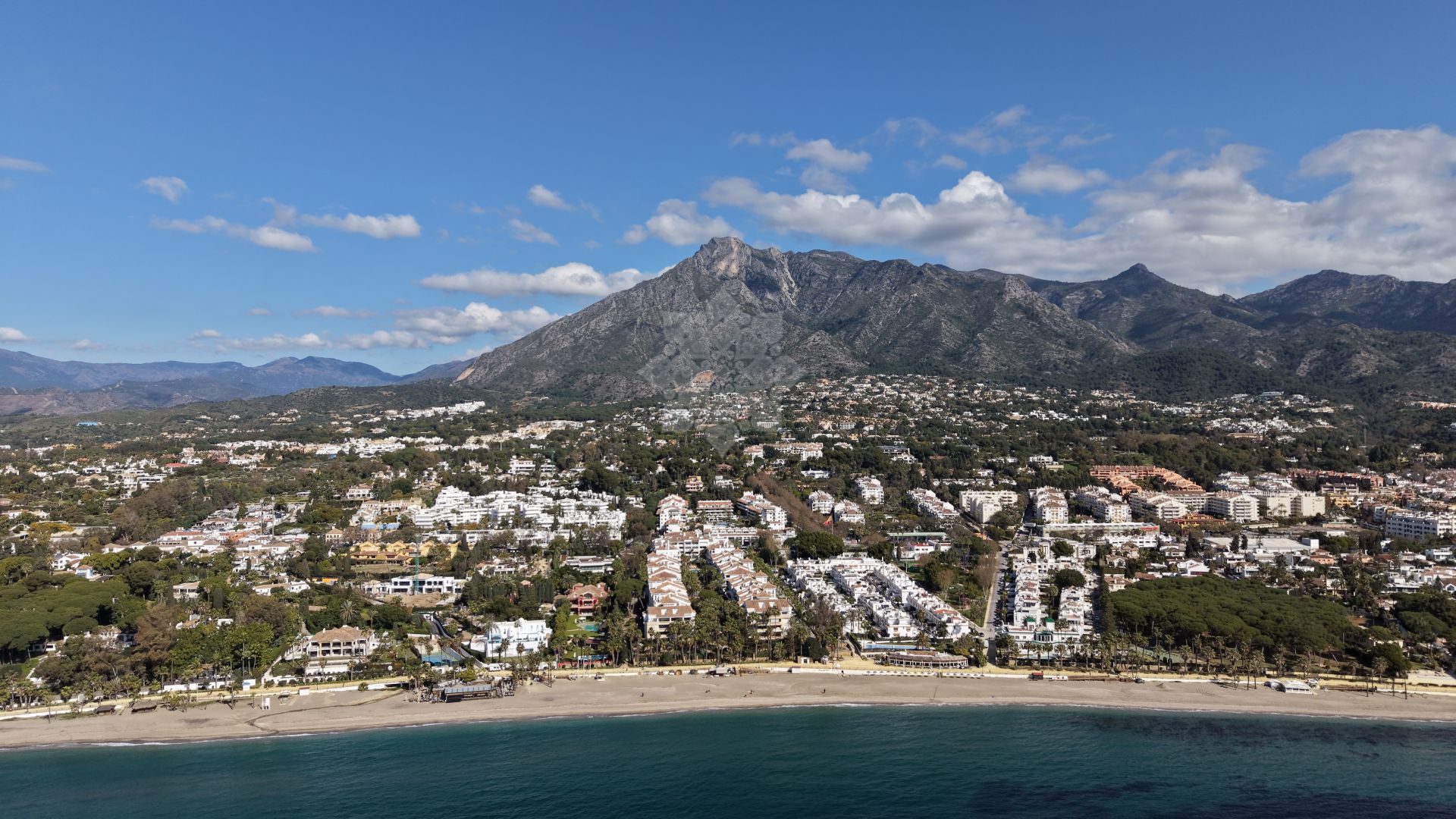 Apartment in Las Cañas Beach, Marbella