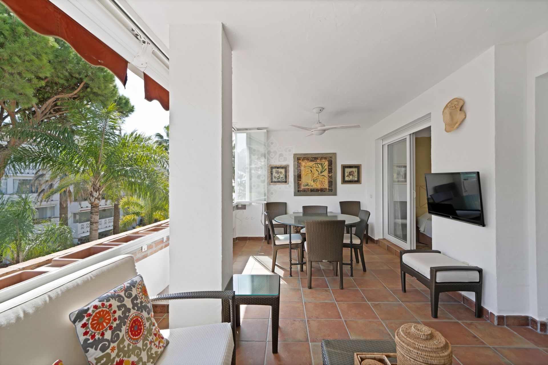 Apartment in Las Cañas Beach, Marbella