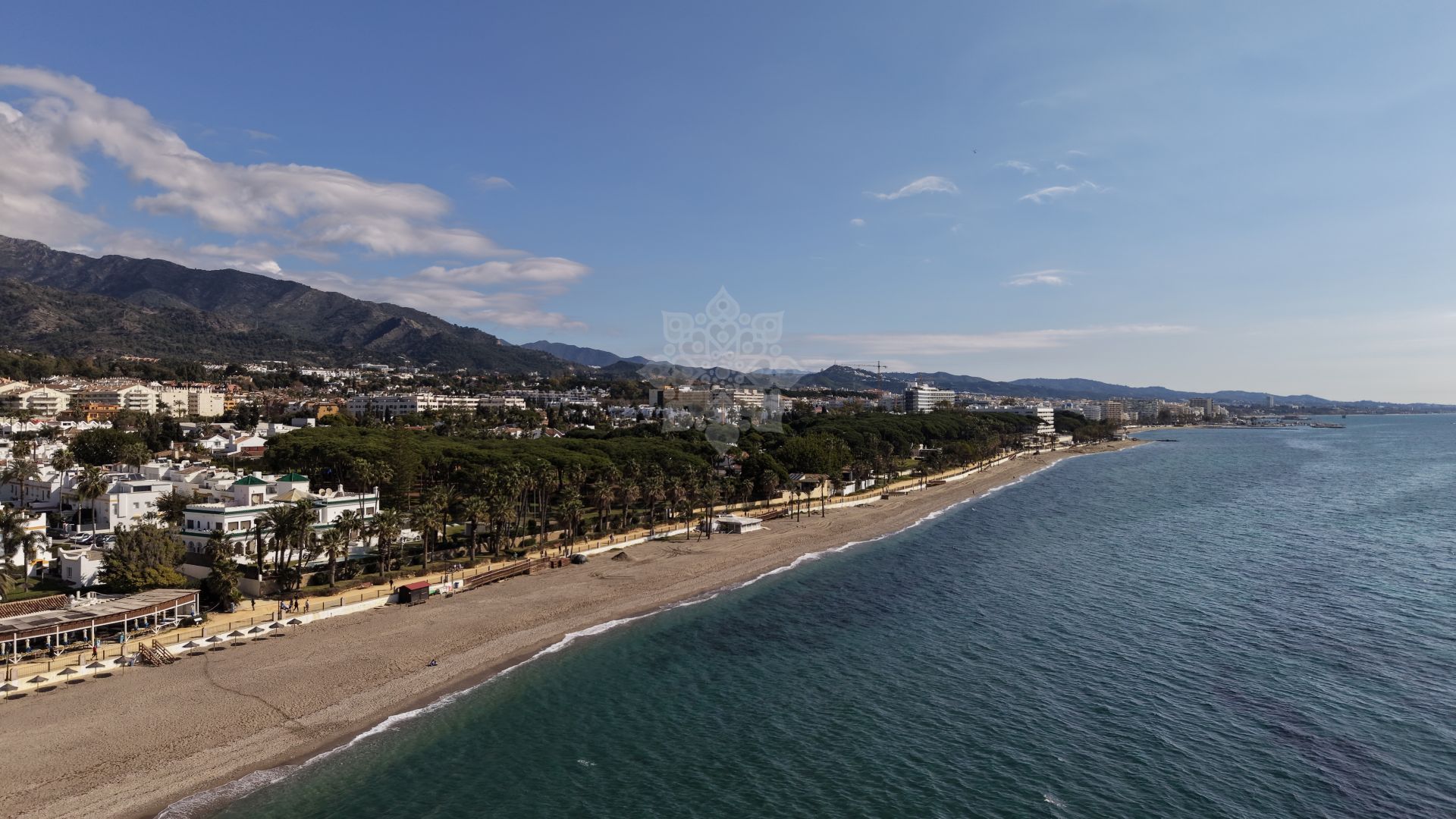 Apartment in Las Cañas Beach, Marbella