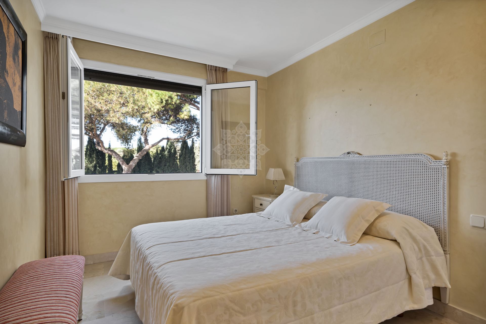 Apartment in Las Cañas Beach, Marbella