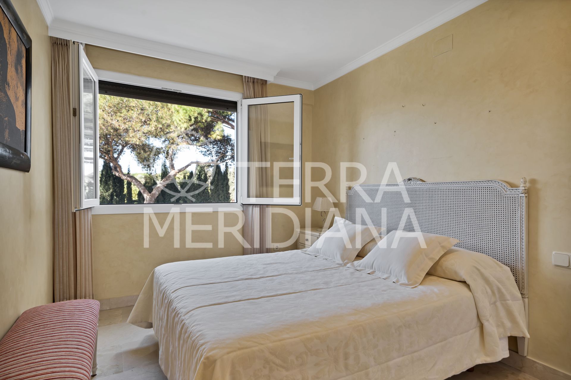 Apartment in Las Cañas Beach, Marbella