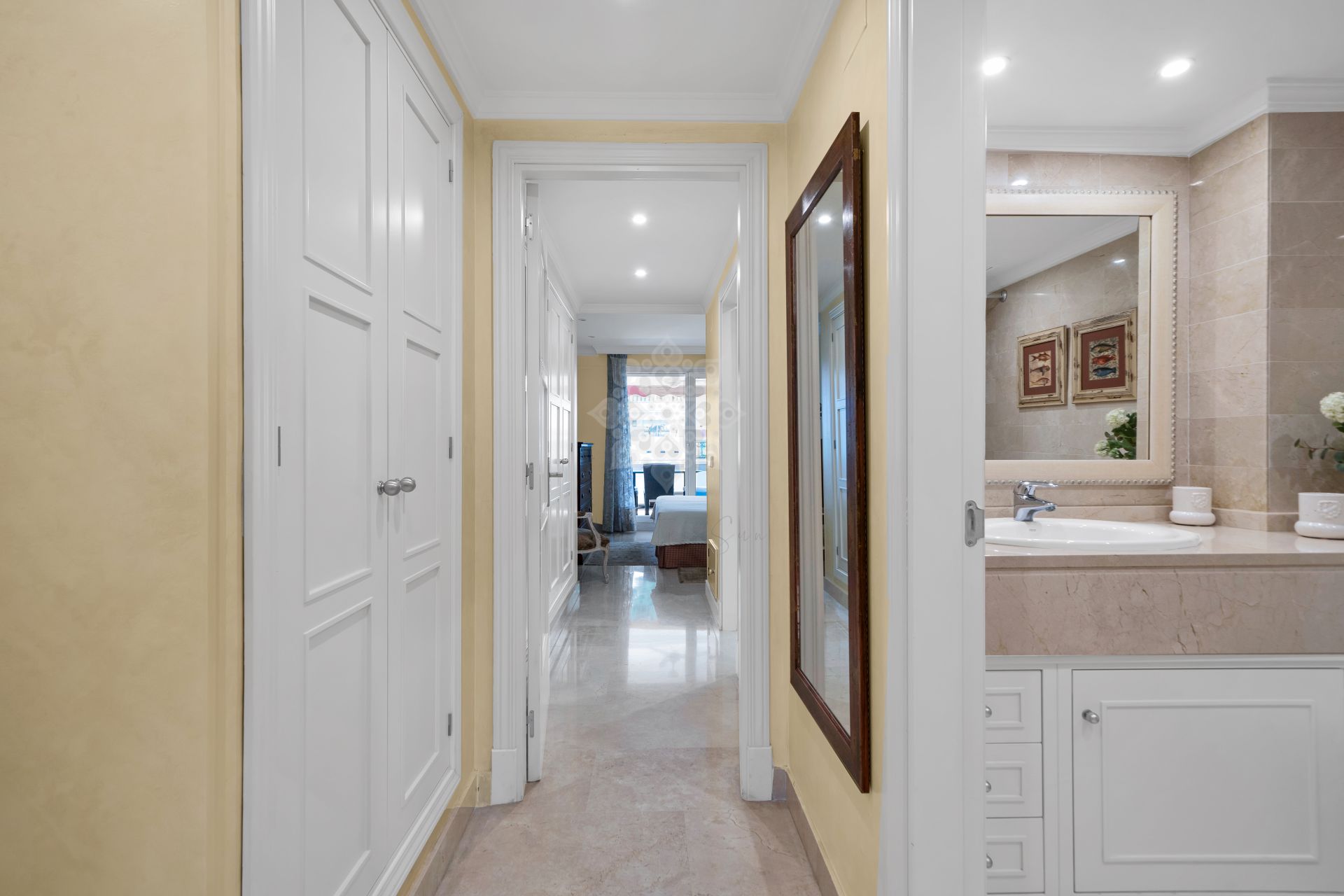 Apartment in Las Cañas Beach, Marbella