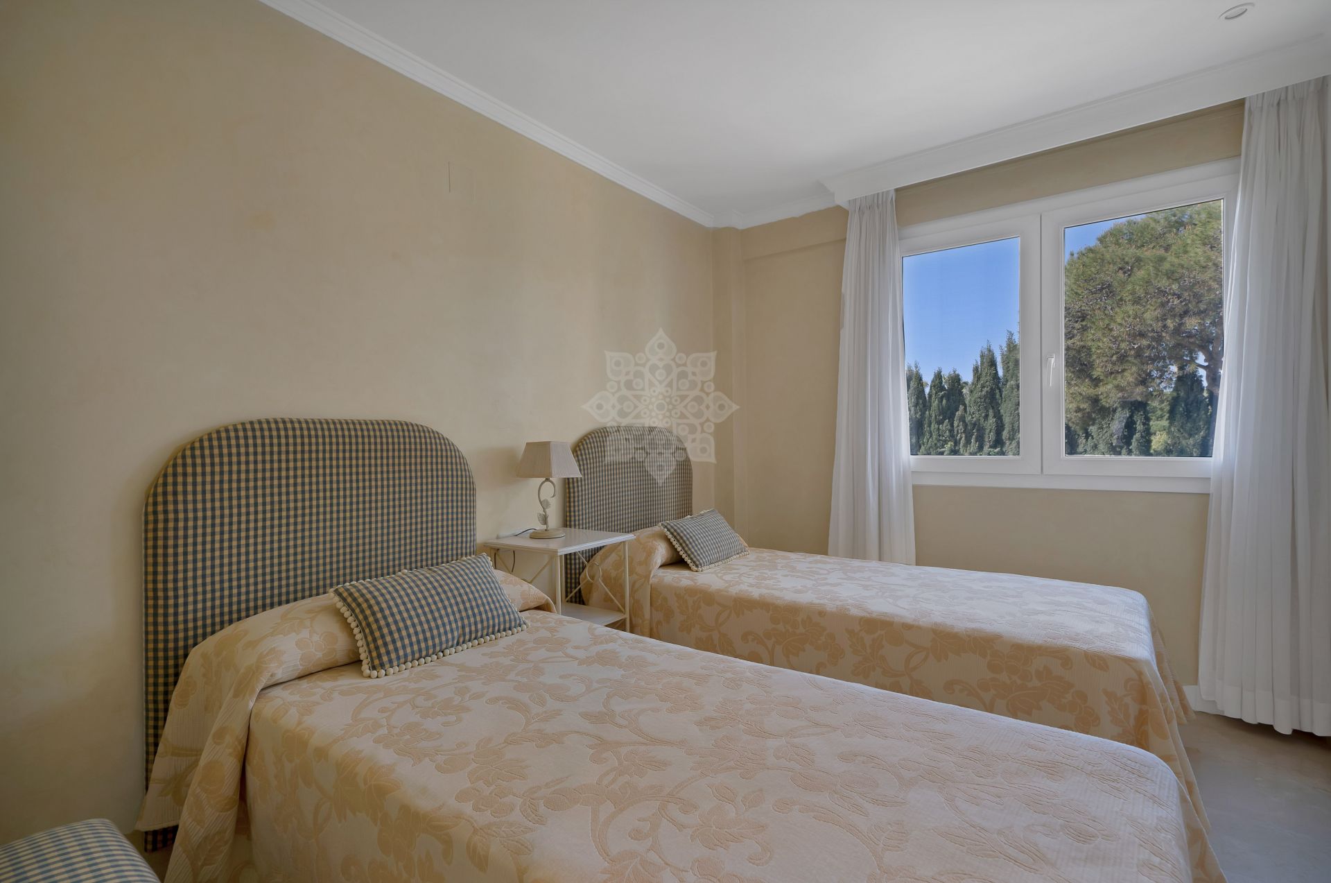 Apartment in Las Cañas Beach, Marbella