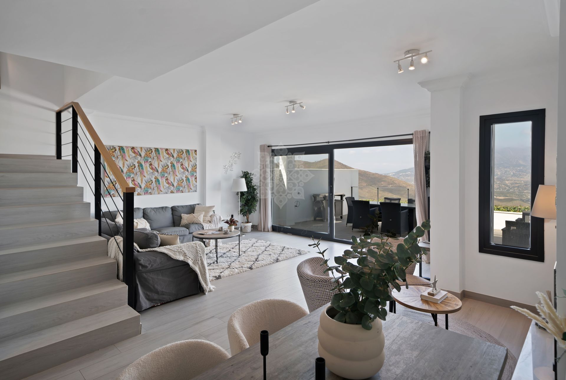 Semi Detached House in La Mairena, Marbella