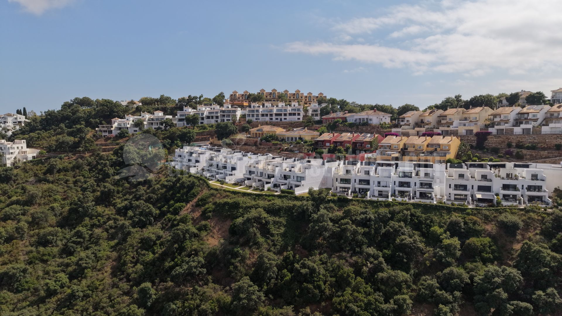 Pareado en La Mairena, Marbella