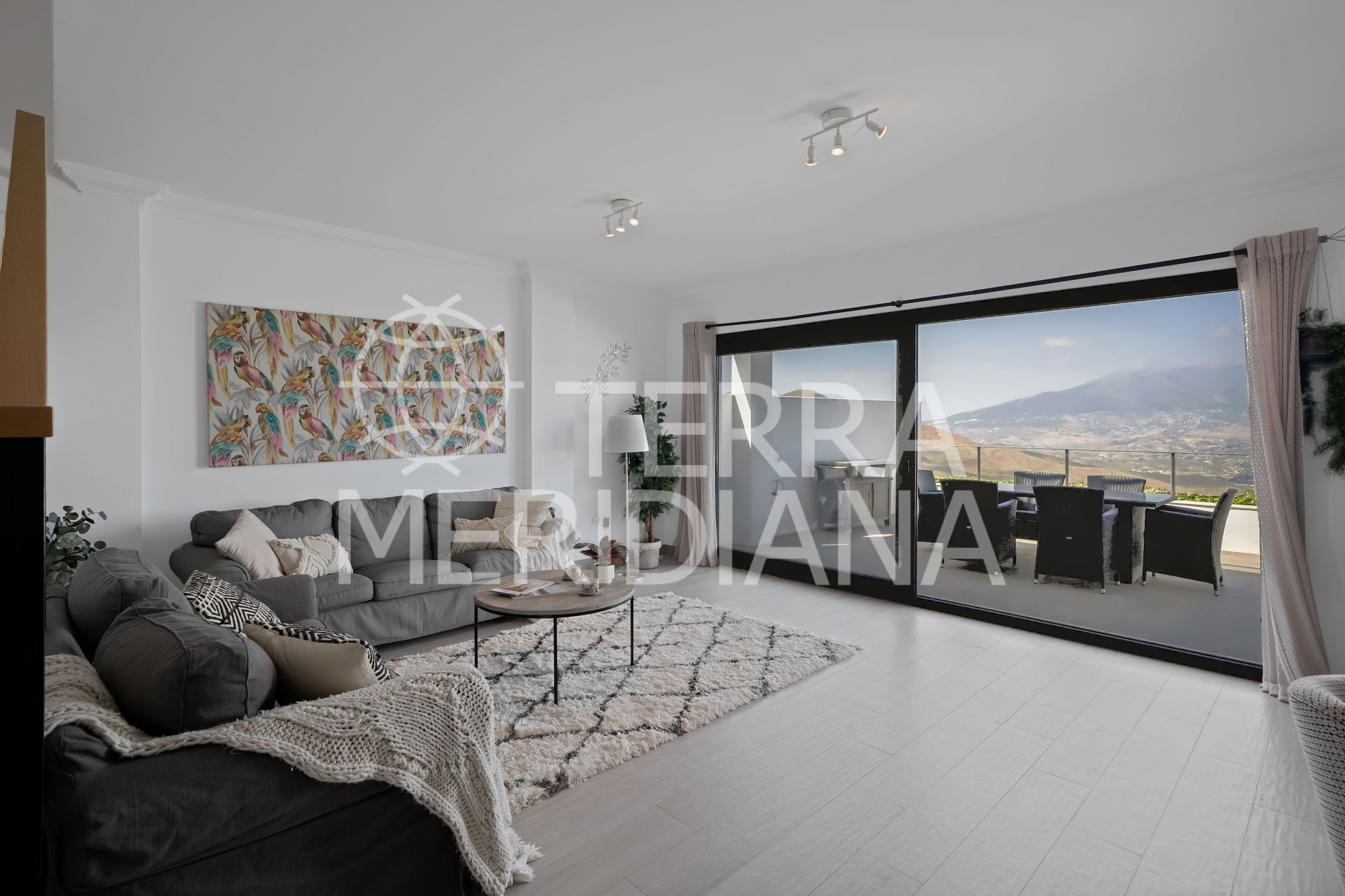 Semi Detached House in La Mairena, Marbella