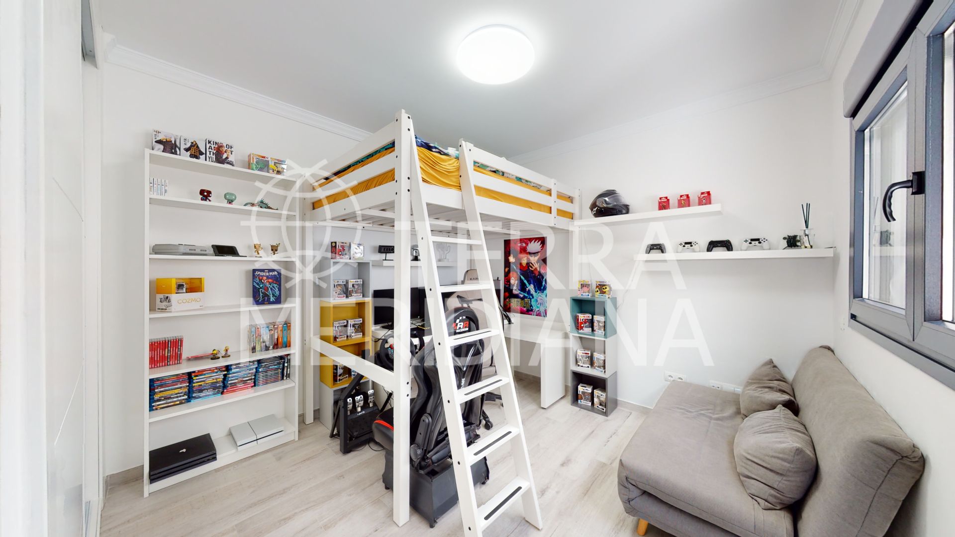 Town House in La Mairena, Marbella